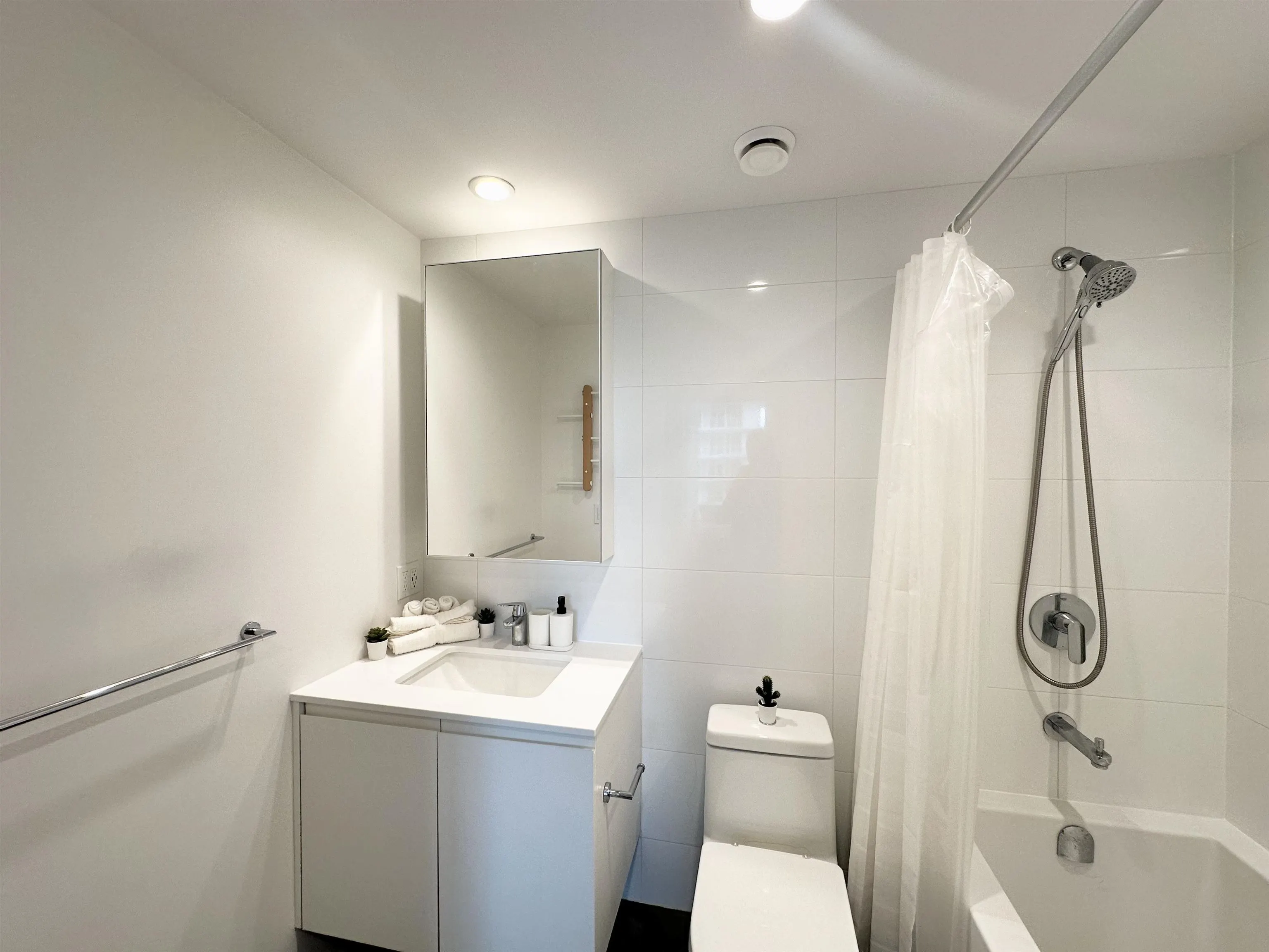 3833 Evergreen Place #2511