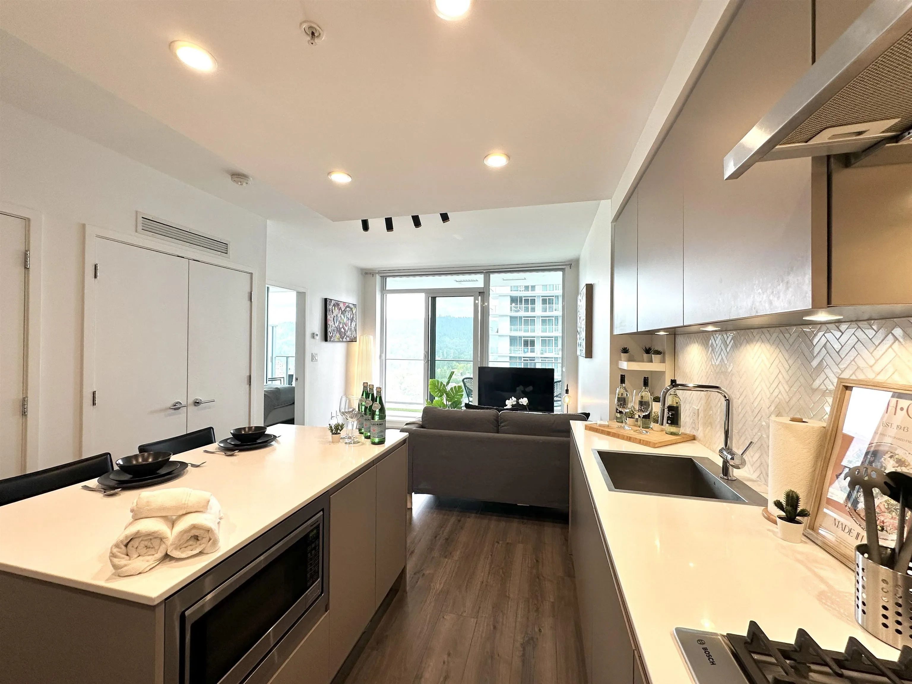 3833 Evergreen Place #2511