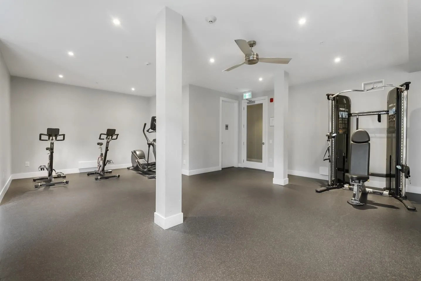 13933 105 Boulevard #216