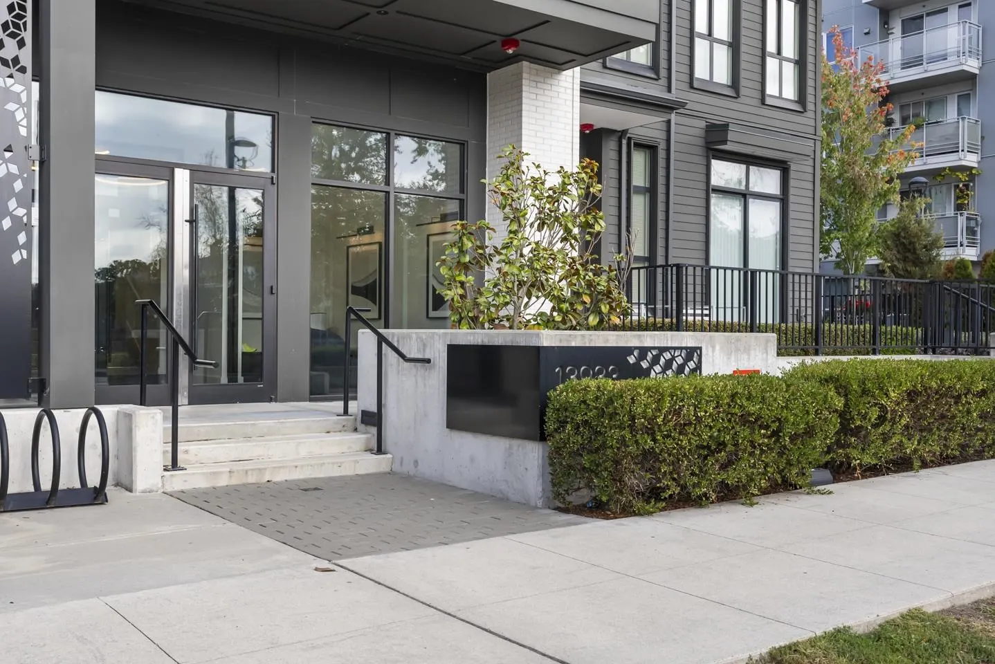 13933 105 Boulevard #216