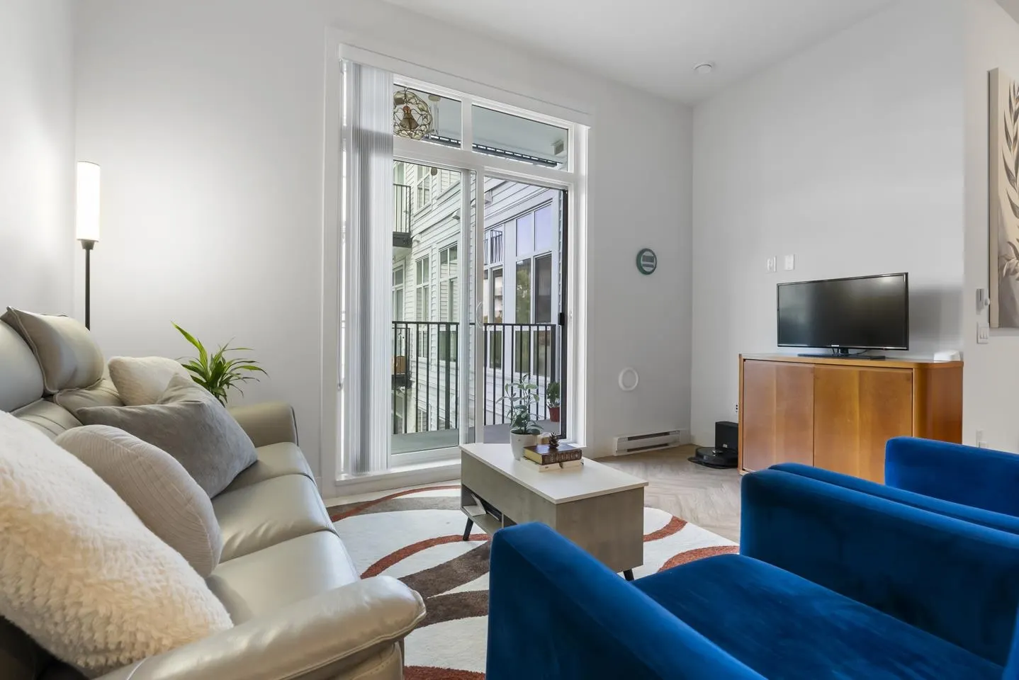 13933 105 Boulevard #216