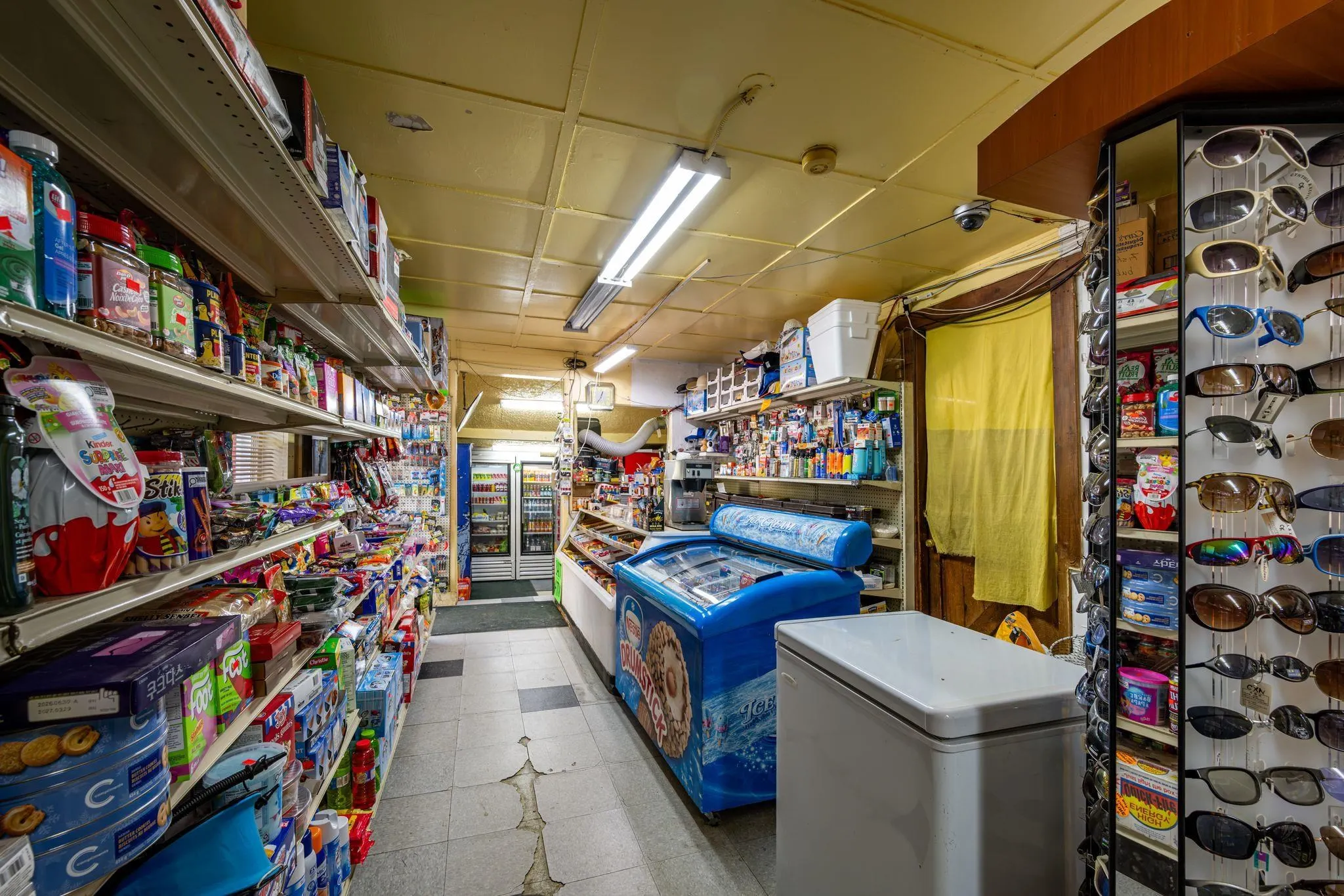 28588 Dewdney Trunk Road