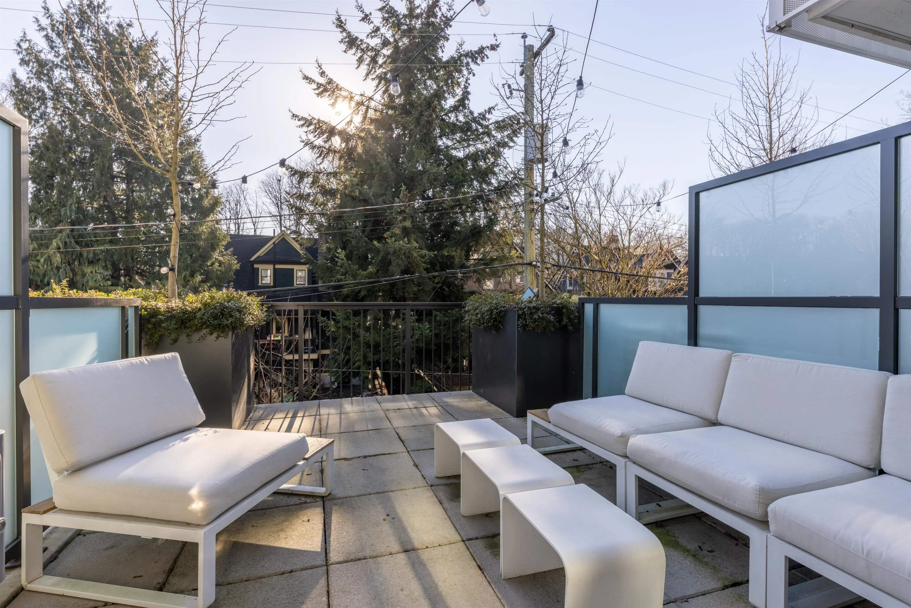 2520 Guelph Street #213