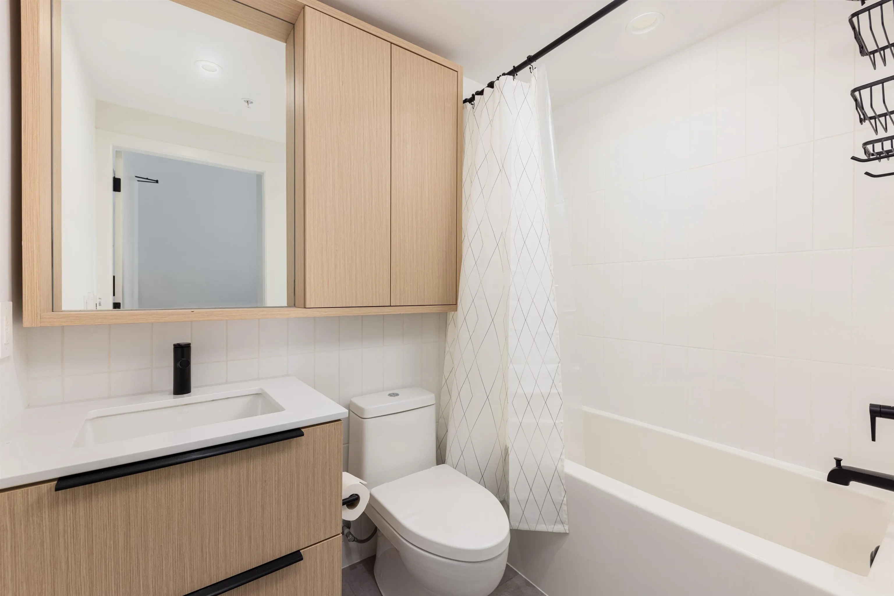 2520 Guelph Street #213