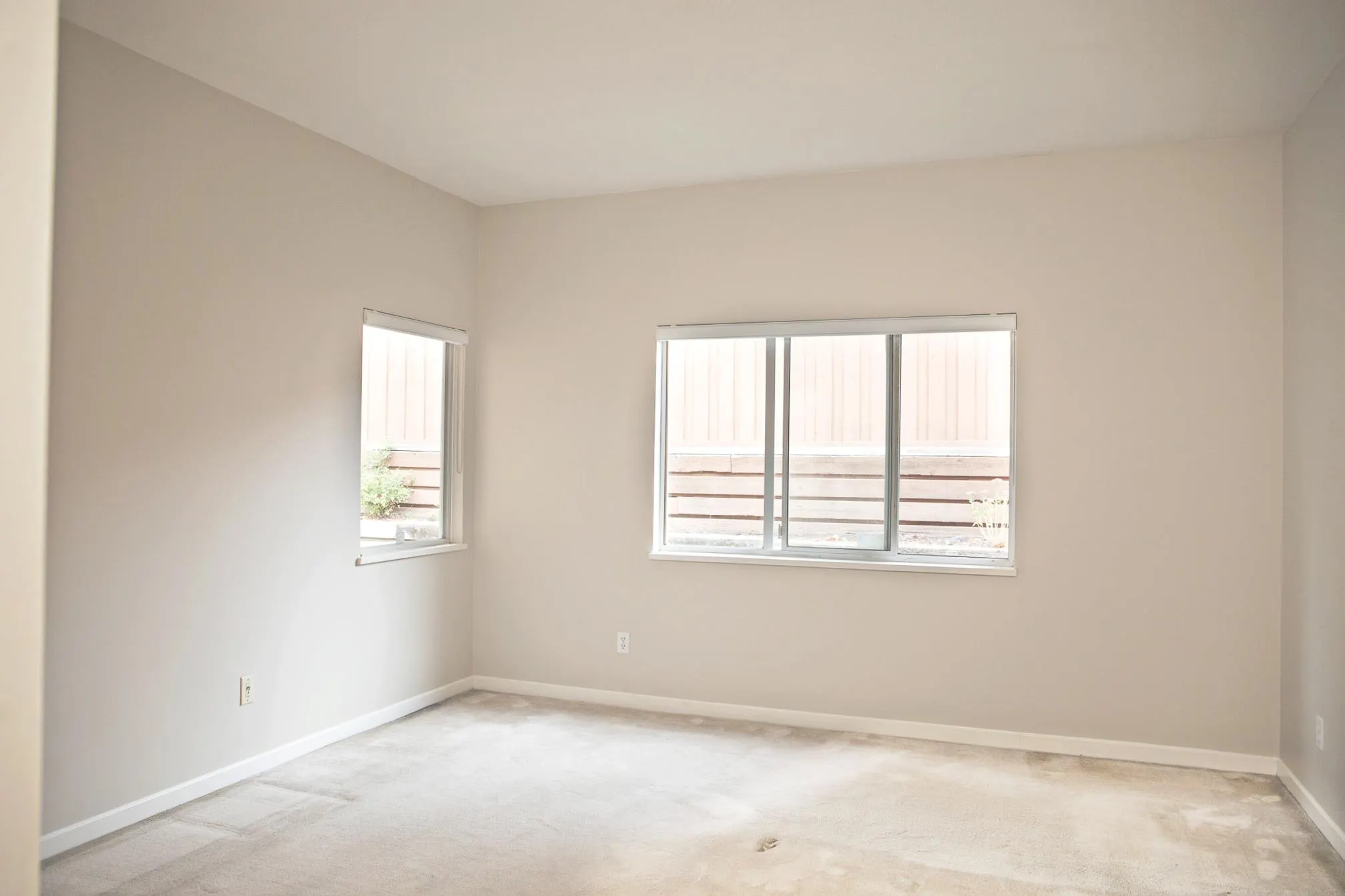 16325 82 Avenue #17