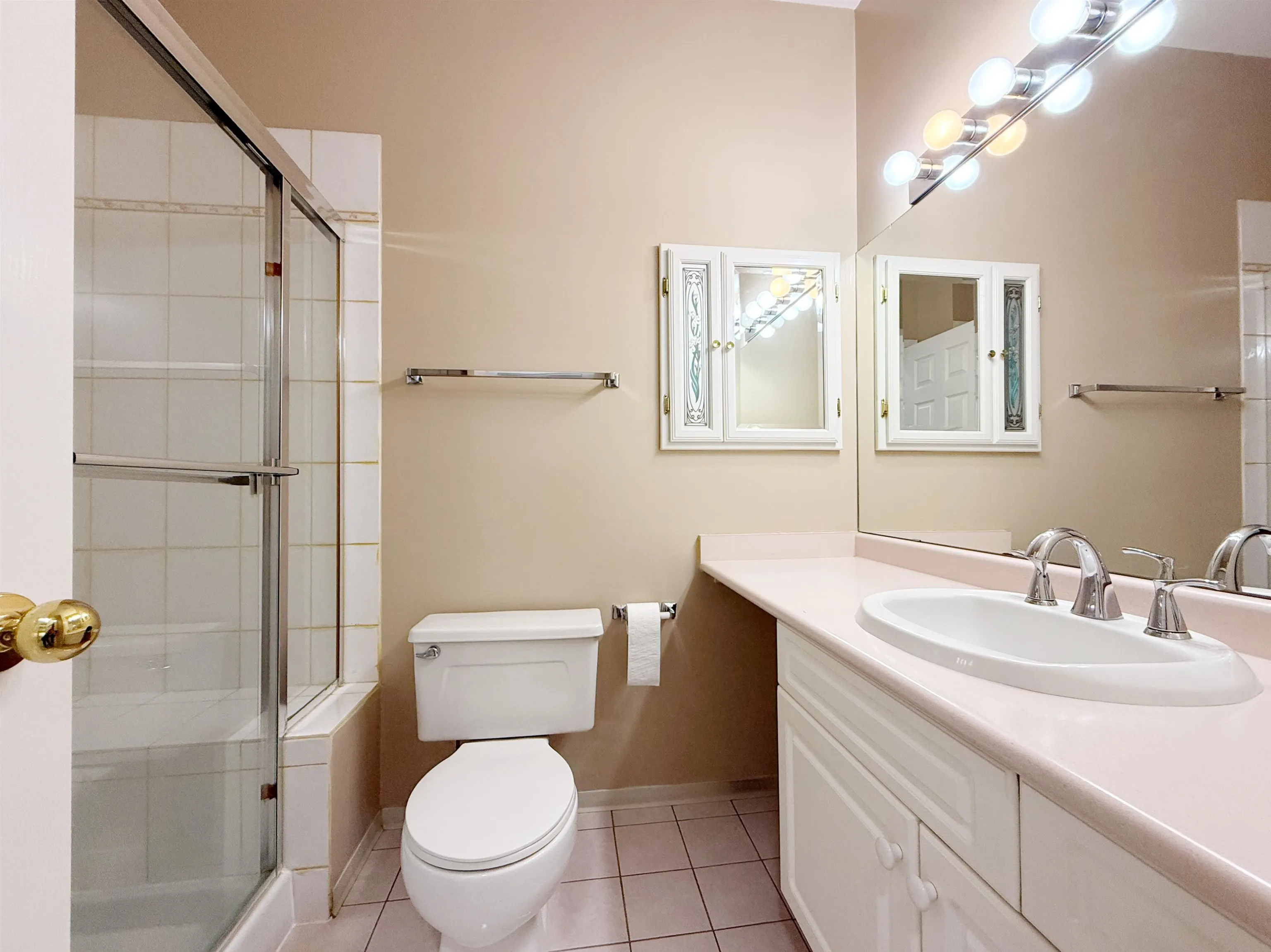16325 82 Avenue #17