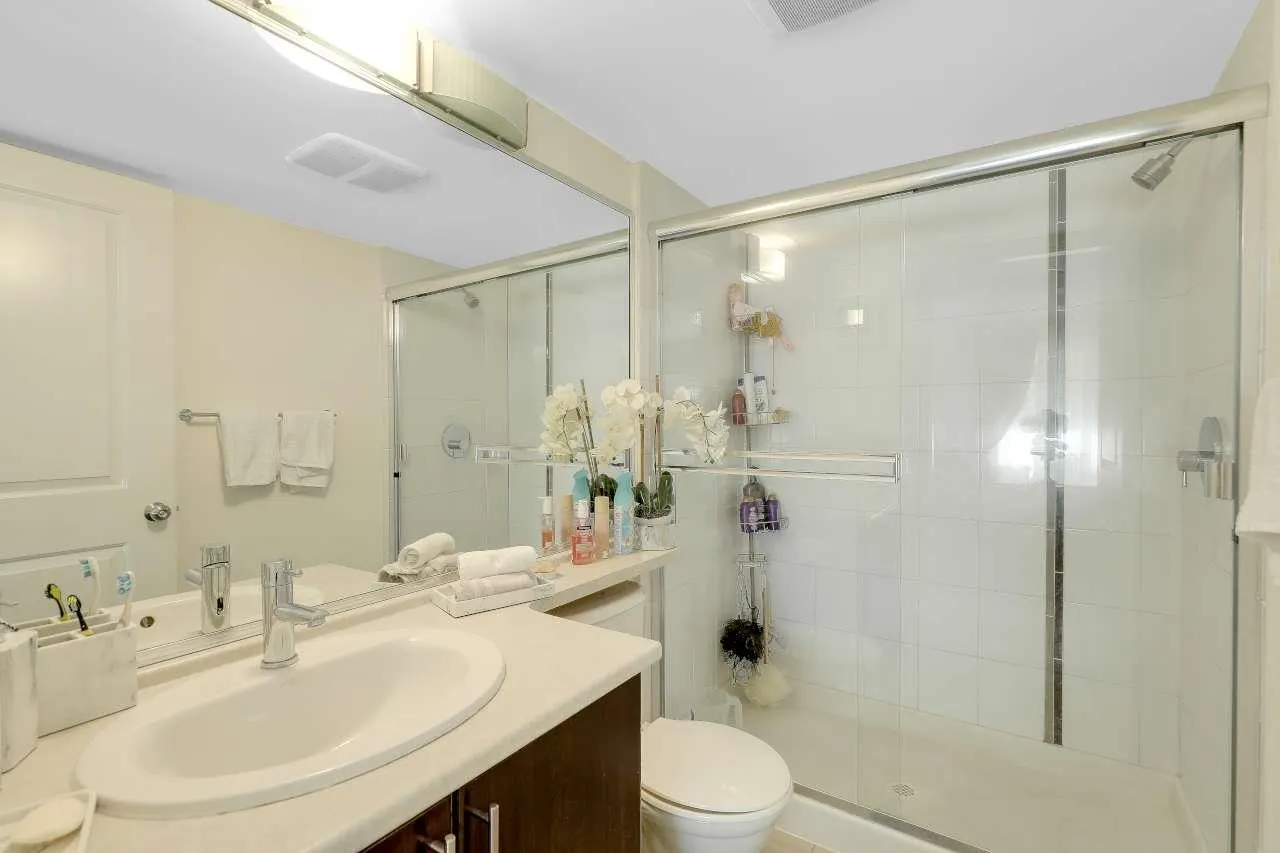 14960 102a Avenue #205