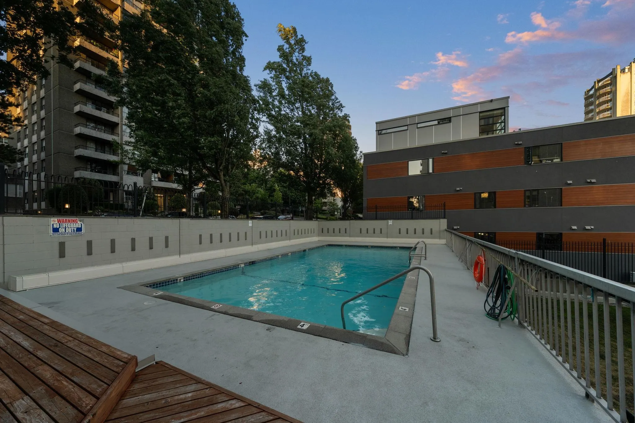 1330 Harwood Street #1207