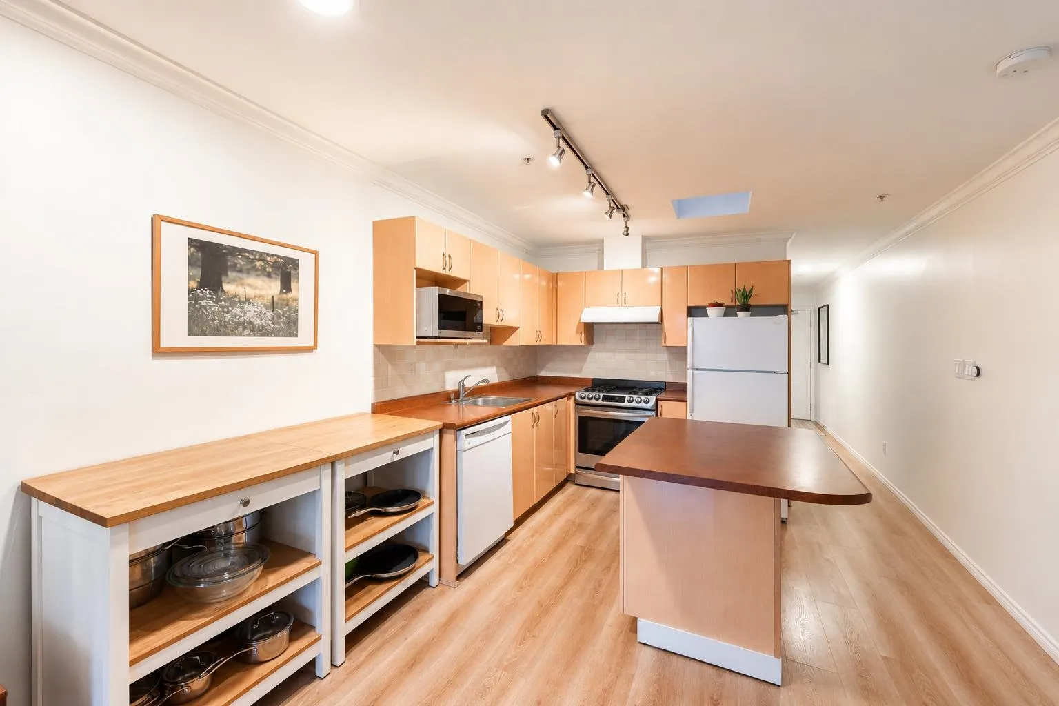 5629 Dunbar Street #406