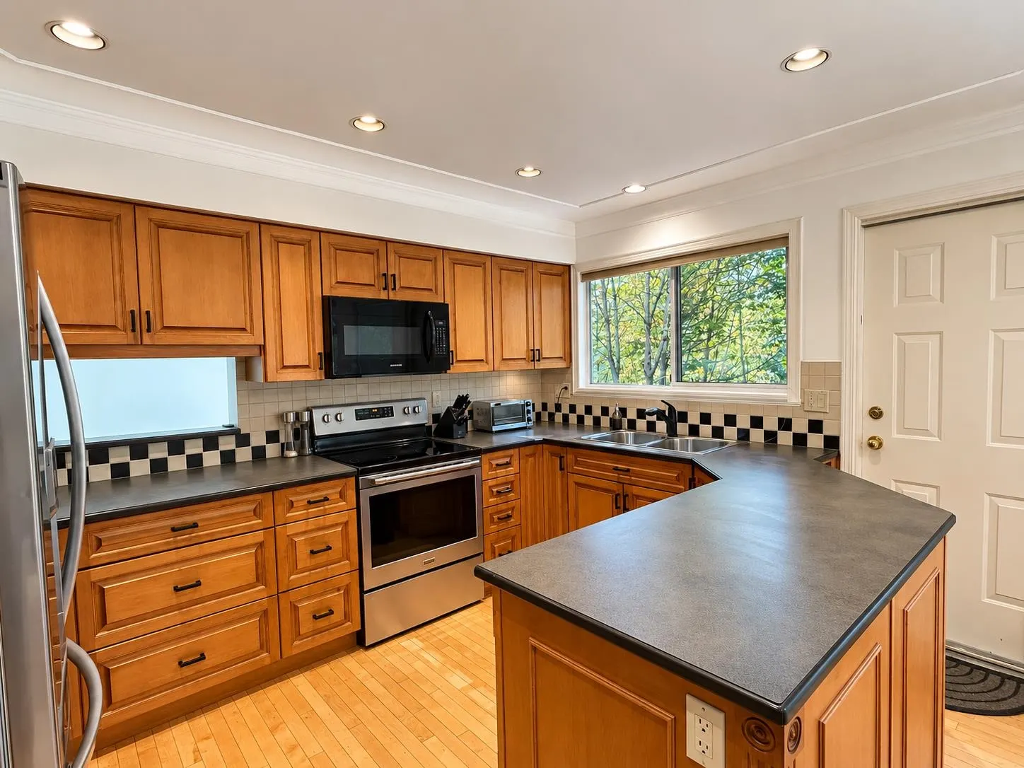 1140 Castle Crescent #175