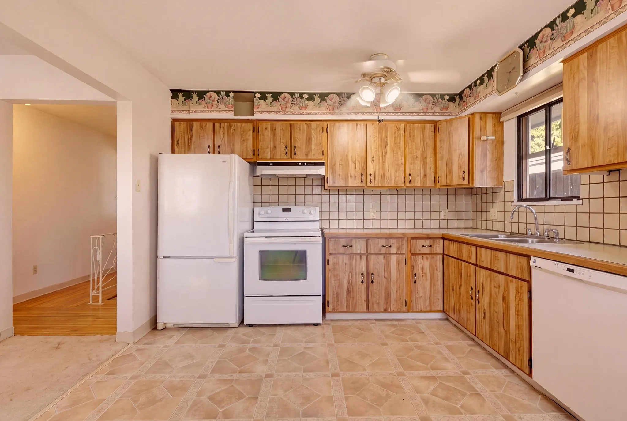 1110 Cottonwood Avenue