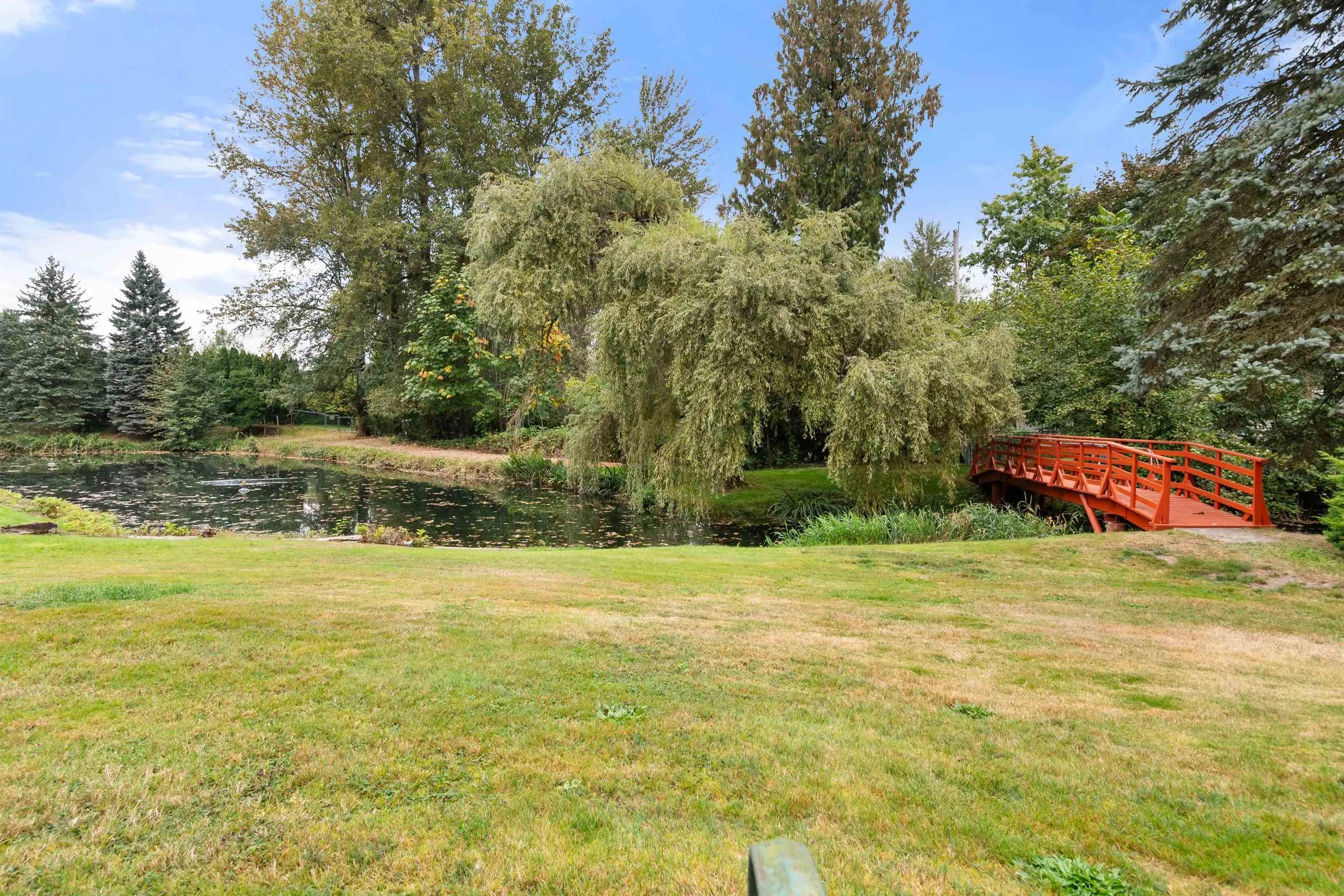 3350 Elmwood Drive #20