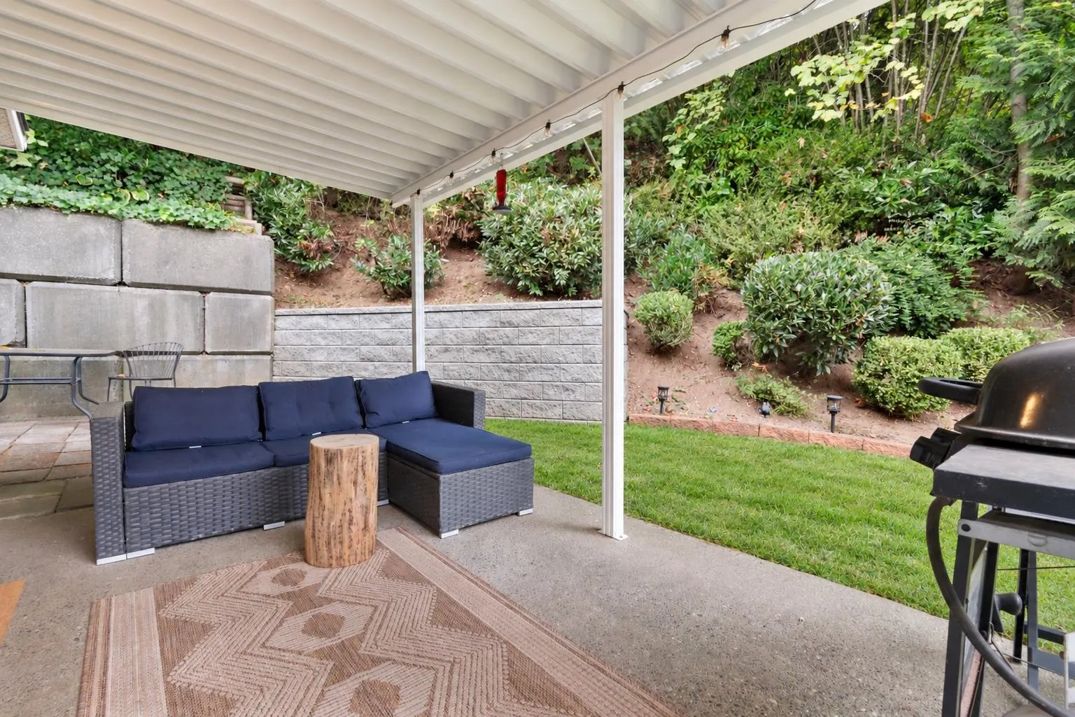3350 Elmwood Drive #20