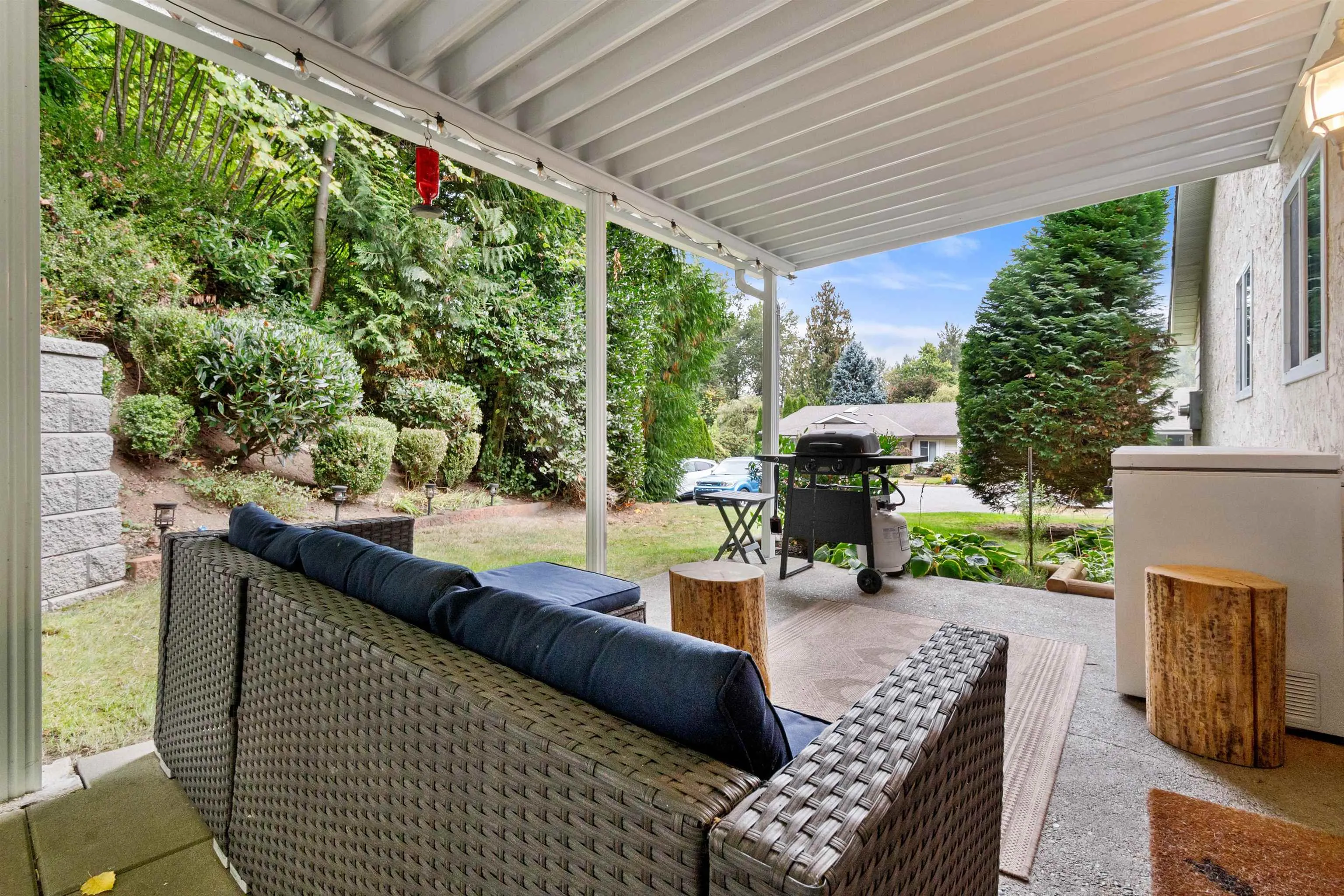 3350 Elmwood Drive #20