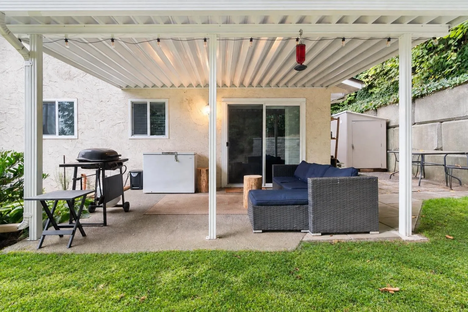3350 Elmwood Drive #20