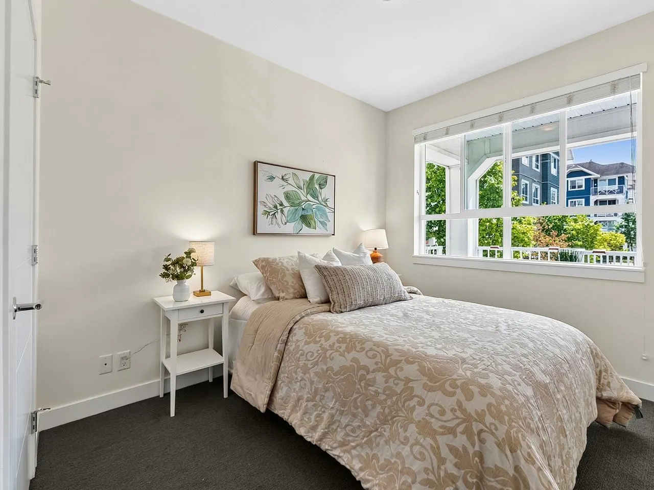 16398 64 Avenue #202