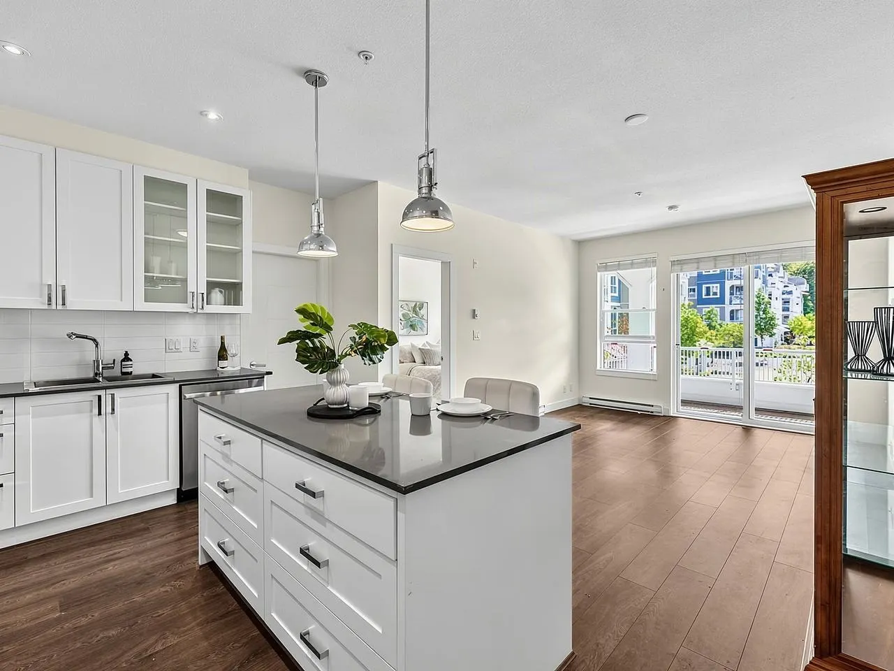 16398 64 Avenue #202