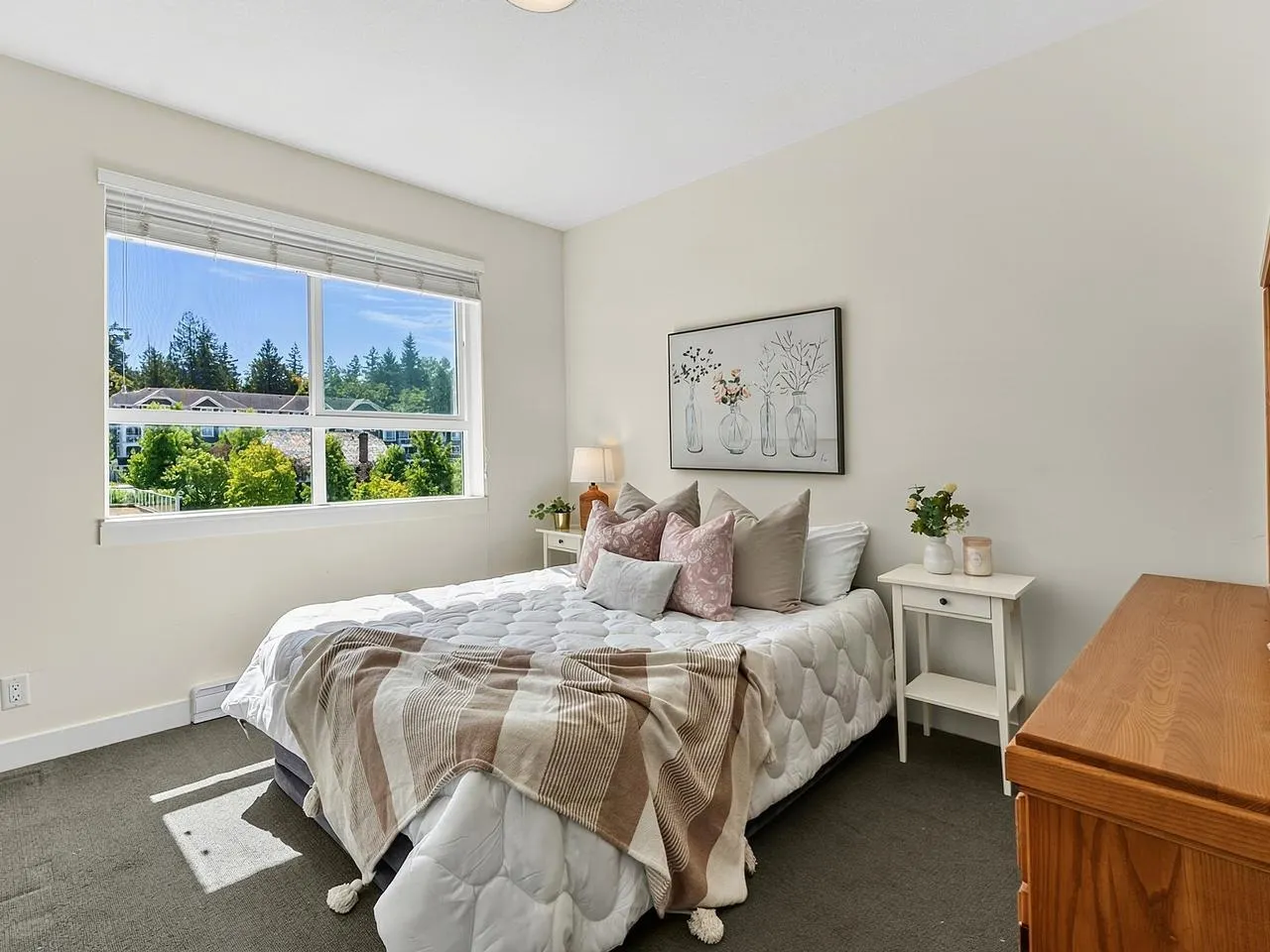 16398 64 Avenue #202