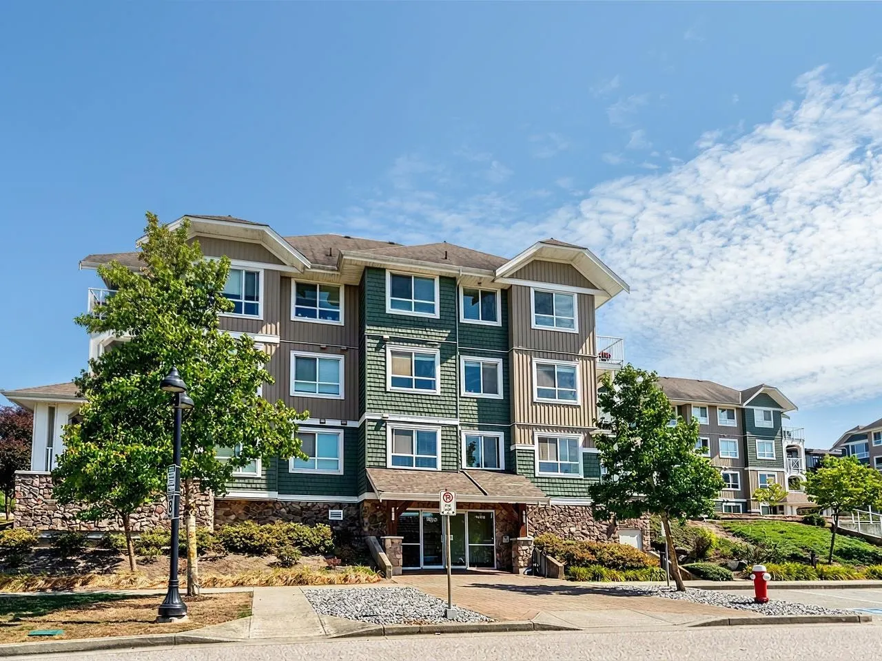 16398 64 Avenue #202
