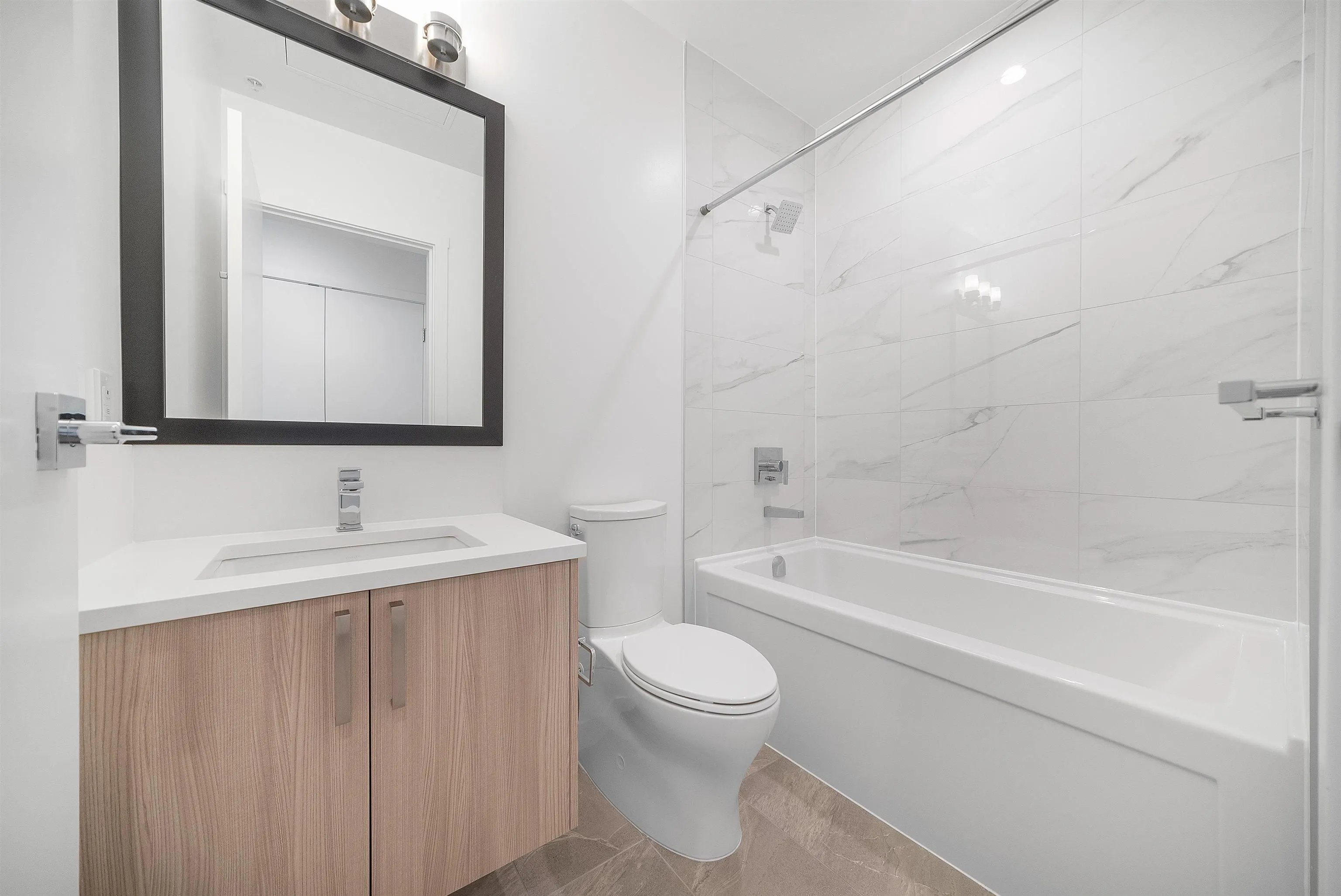 13350 Central Avenue #516