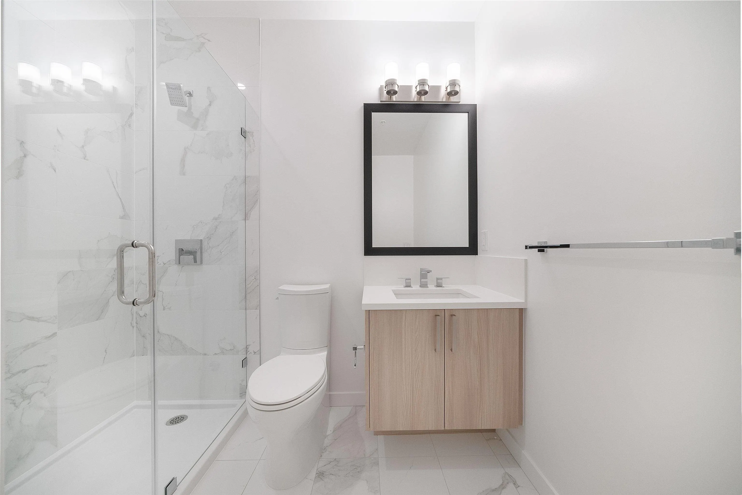 13350 Central Avenue #516