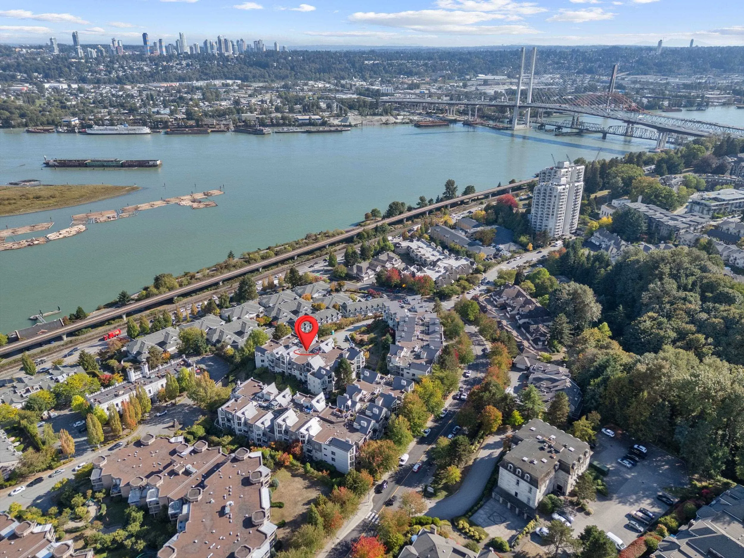 48 Richmond Street #306