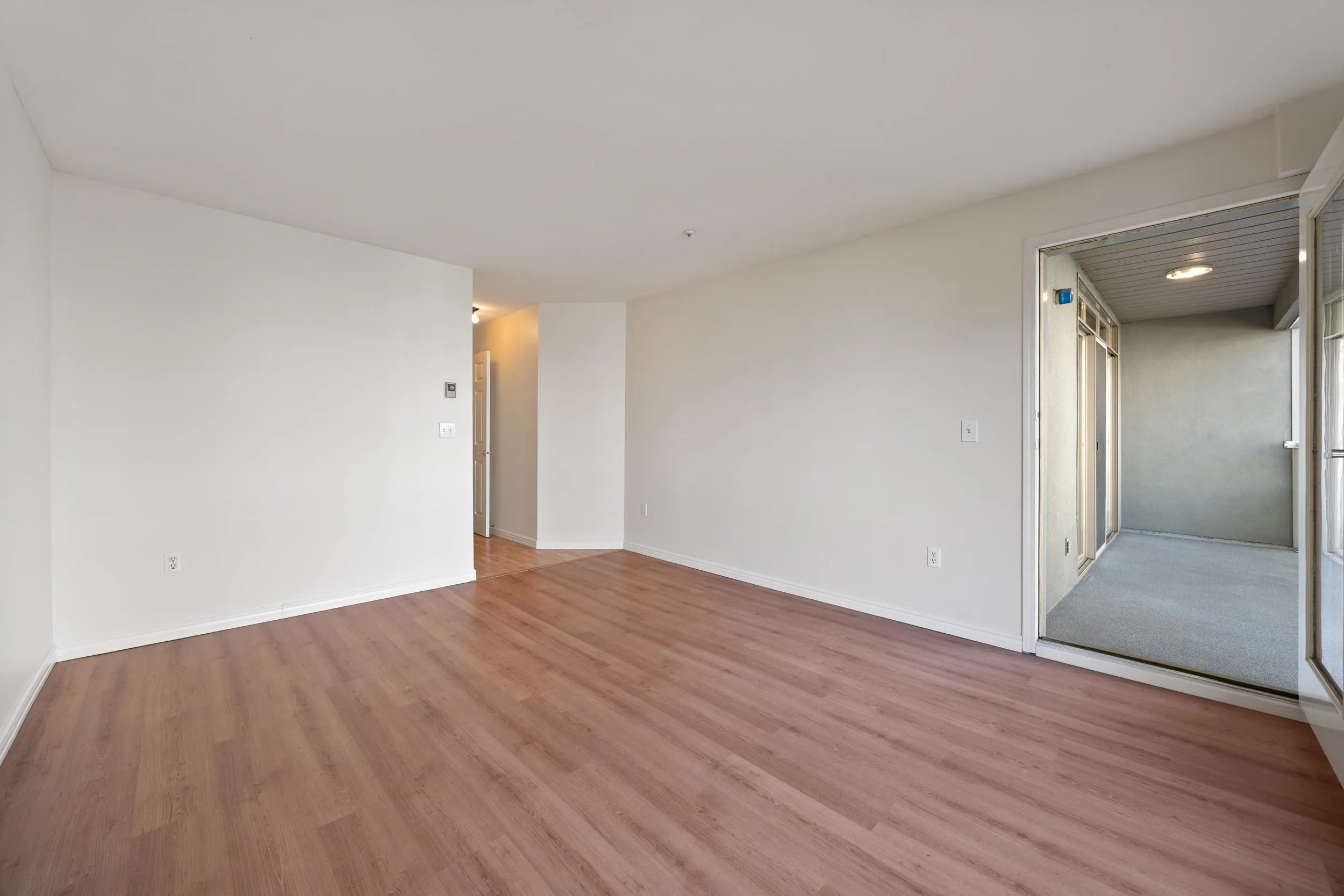 48 Richmond Street #306