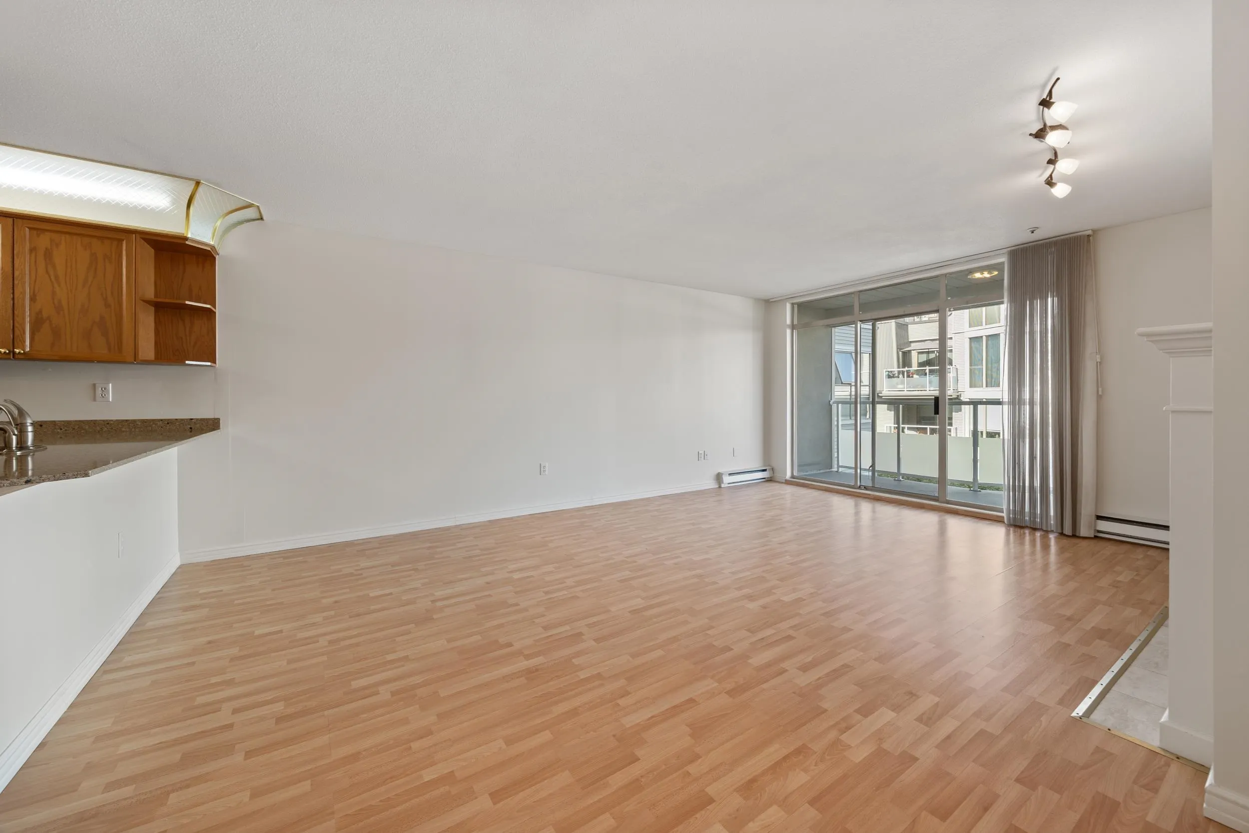 48 Richmond Street #306