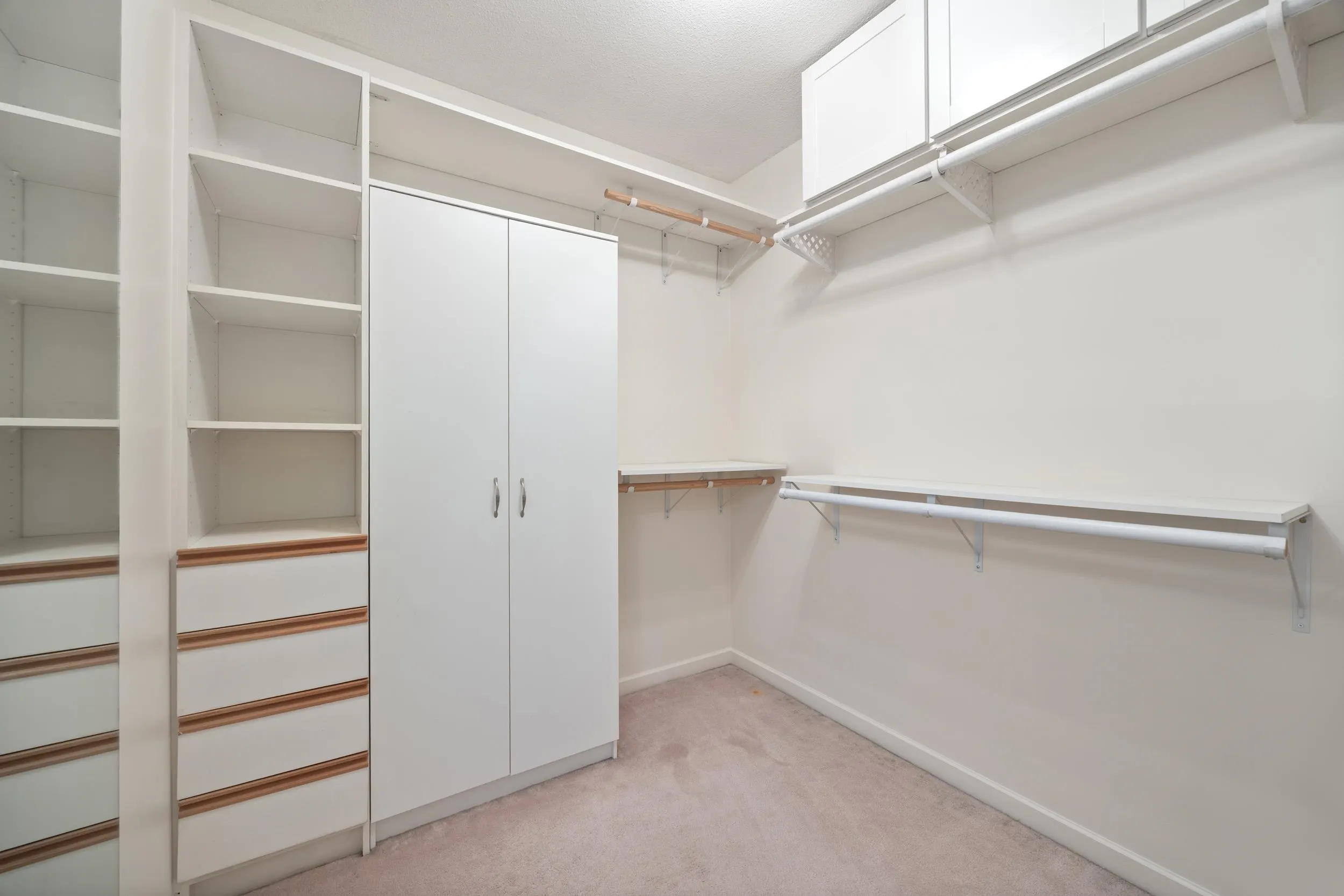 48 Richmond Street #306