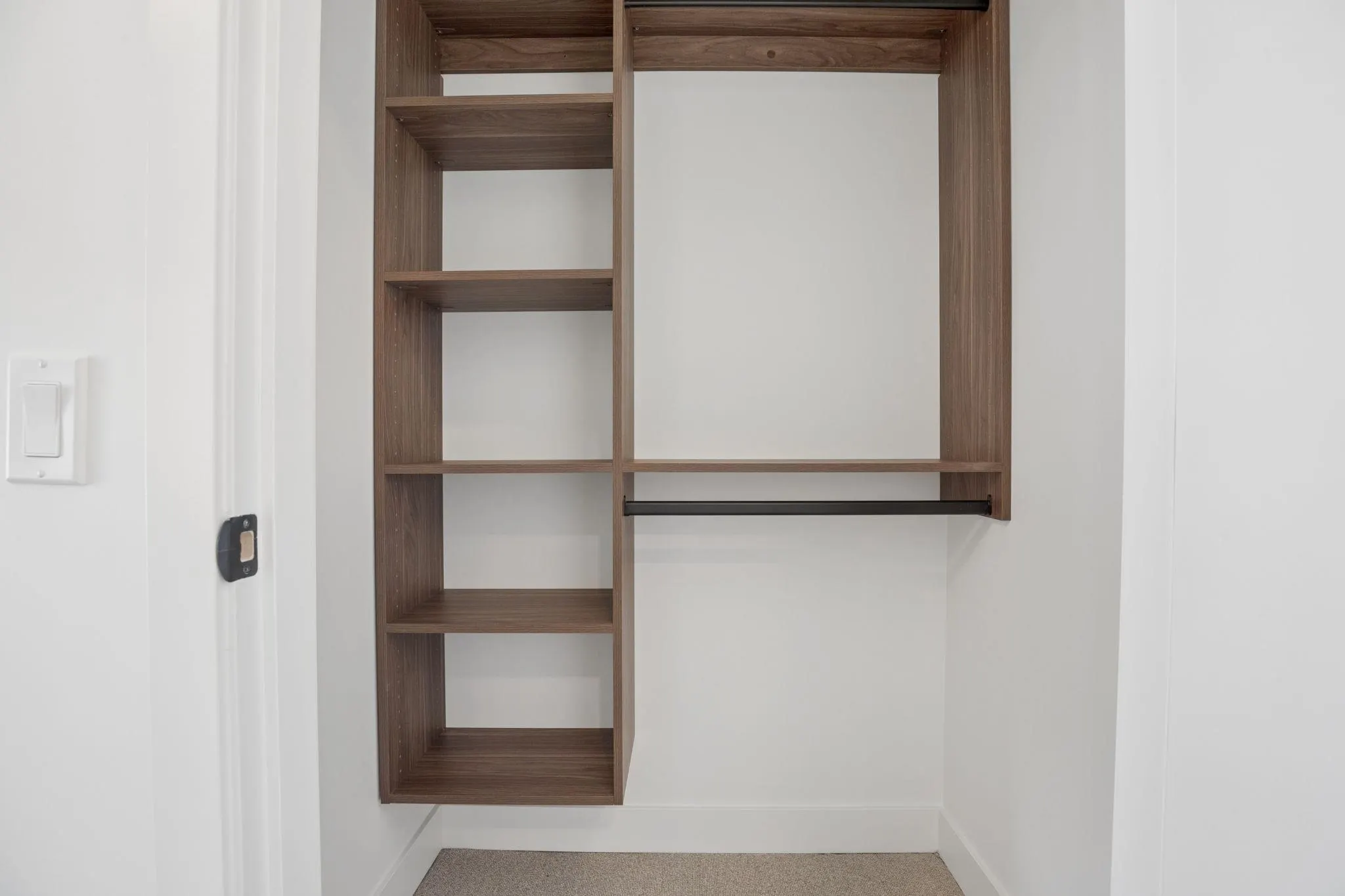 422 E 3rd Street #321