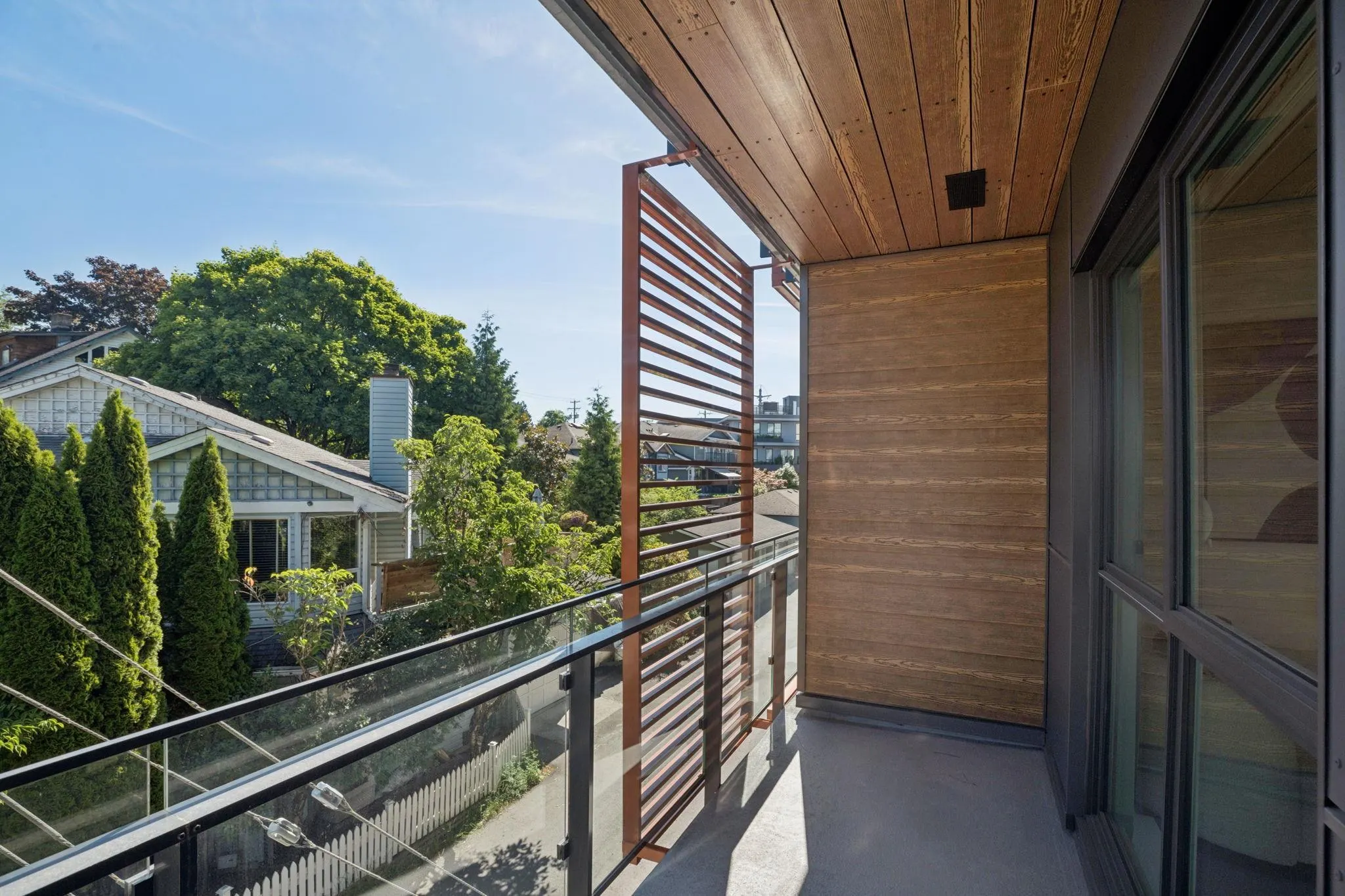 422 E 3rd Street #321