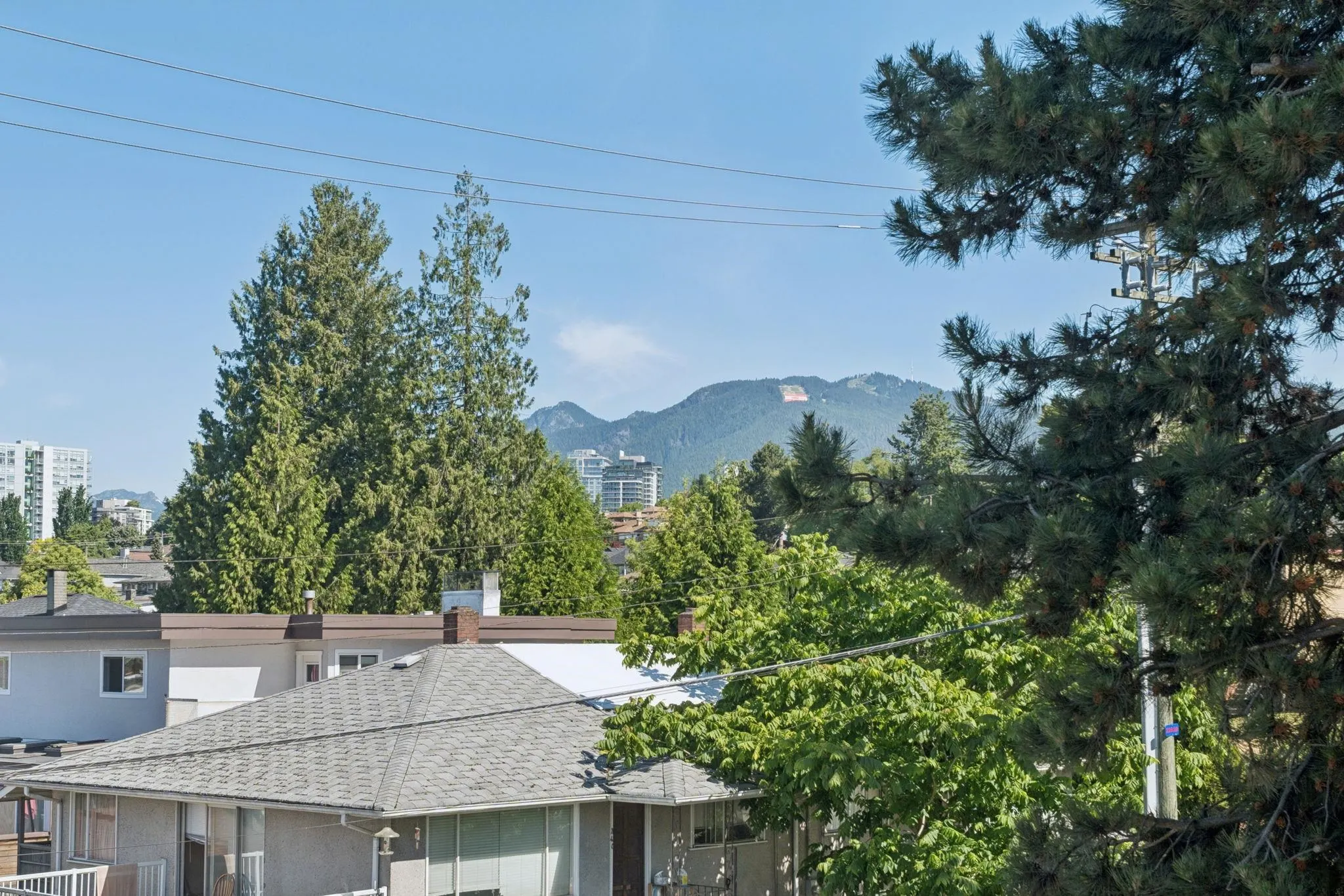 422 E 3rd Street #321