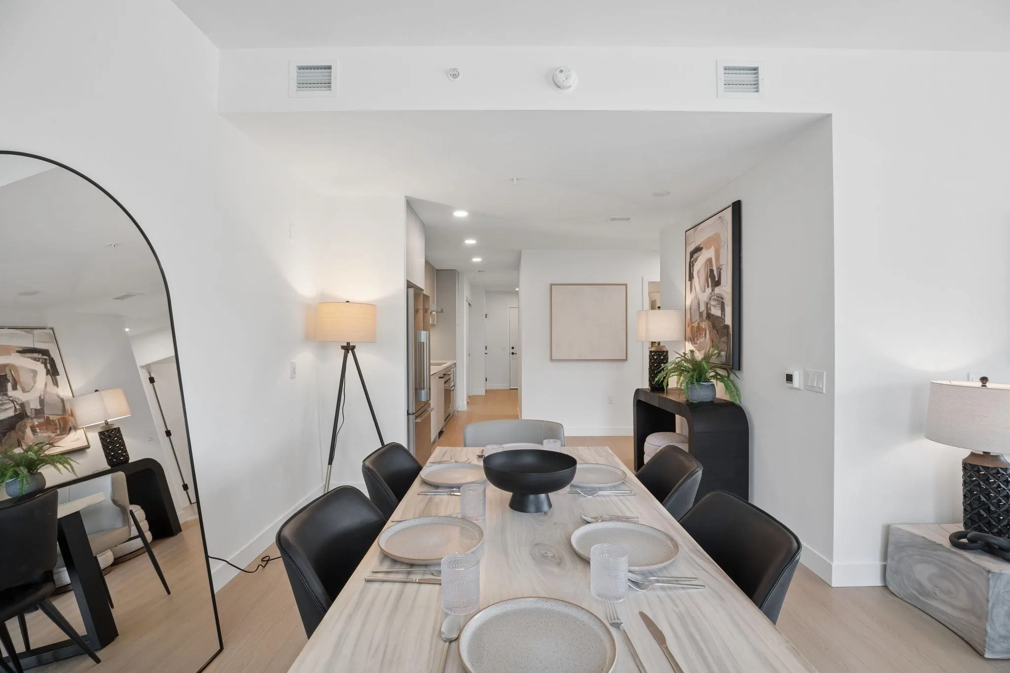 422 E 3rd Street #321