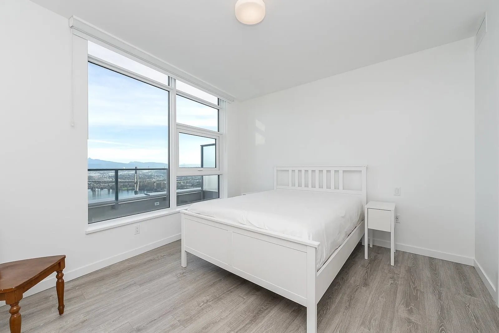 660 Quayside Drive #3602
