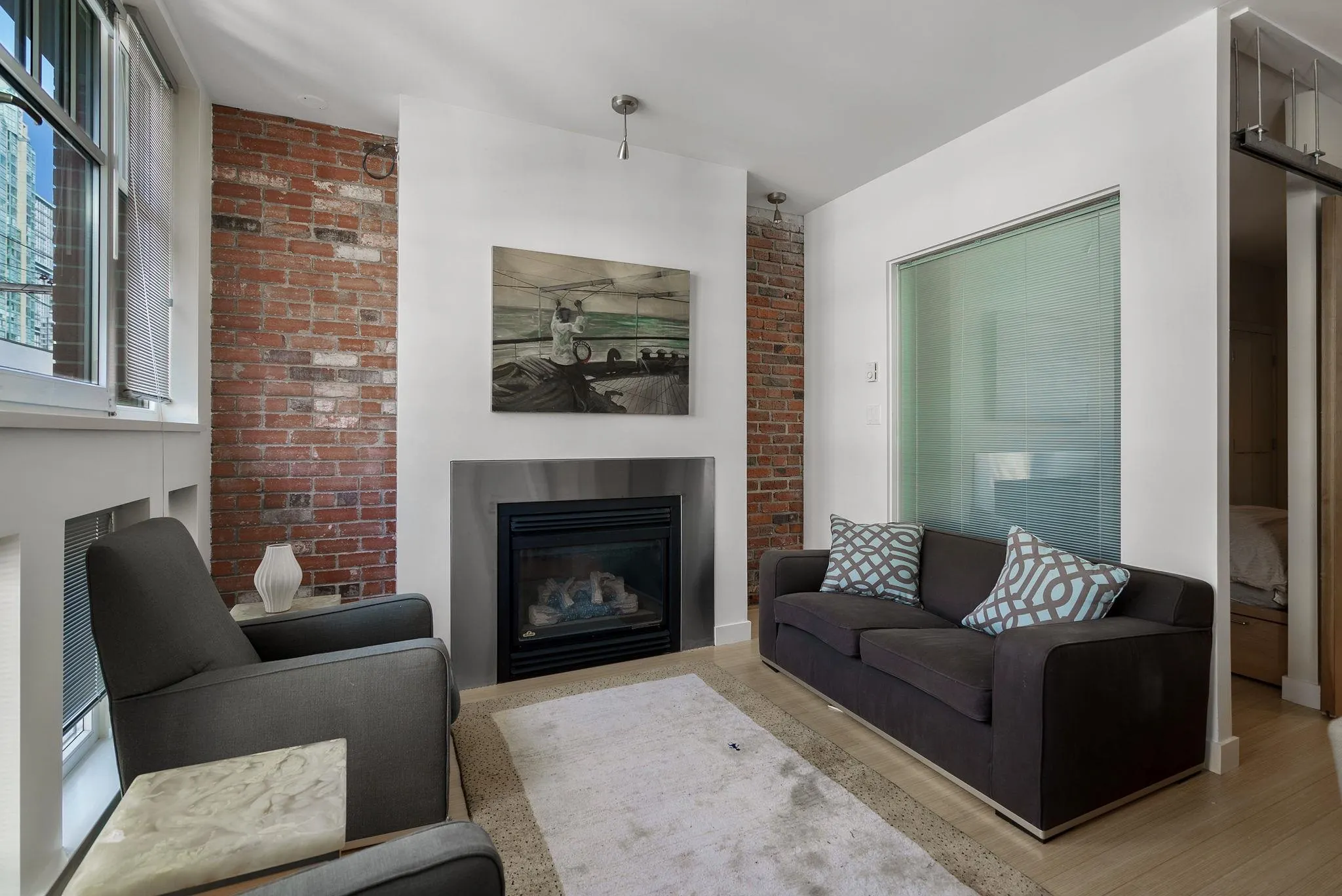 1072 Hamilton Street #402