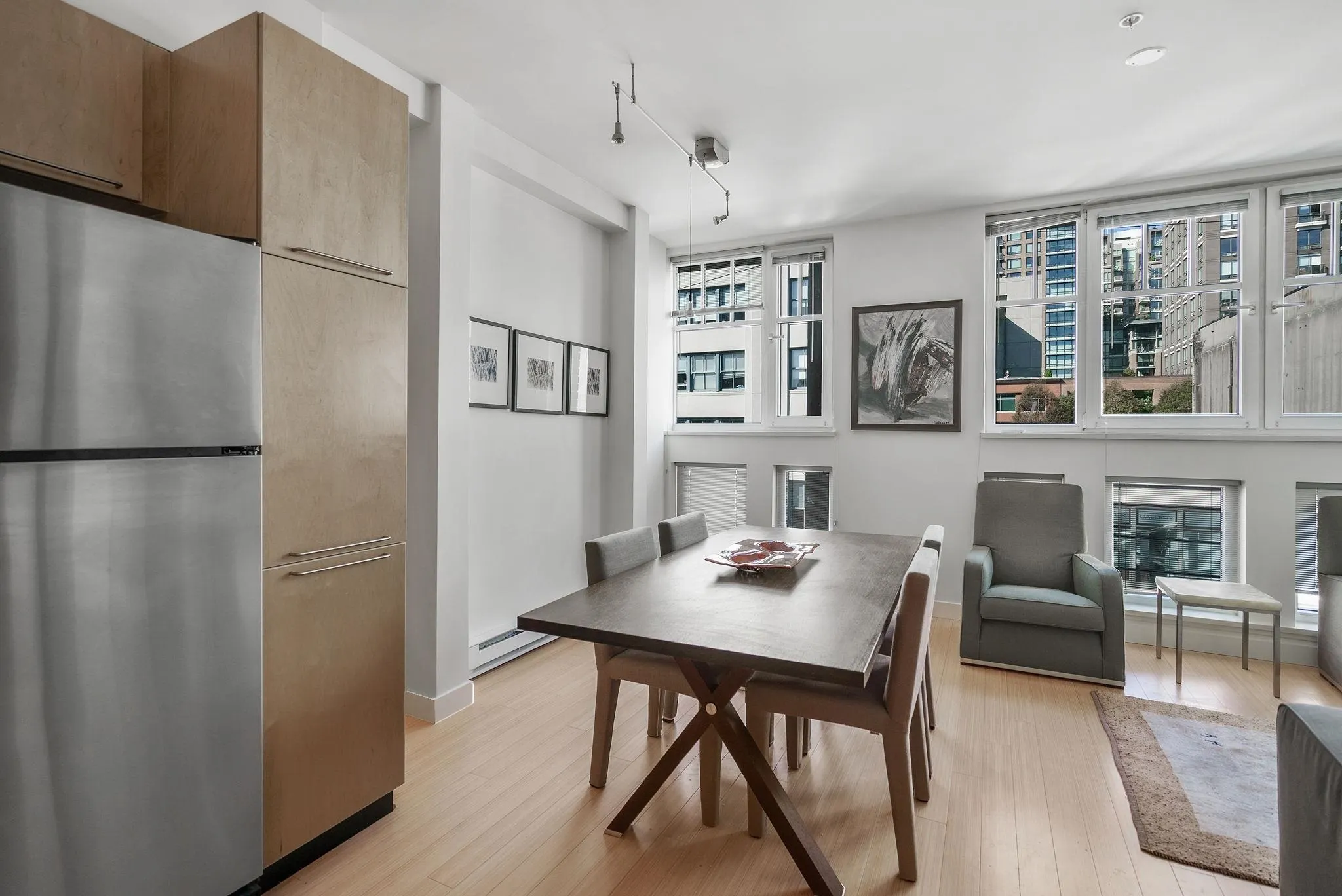 1072 Hamilton Street #402