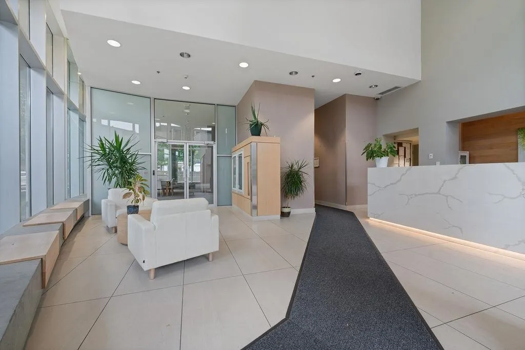 1438 Richards Street #2206