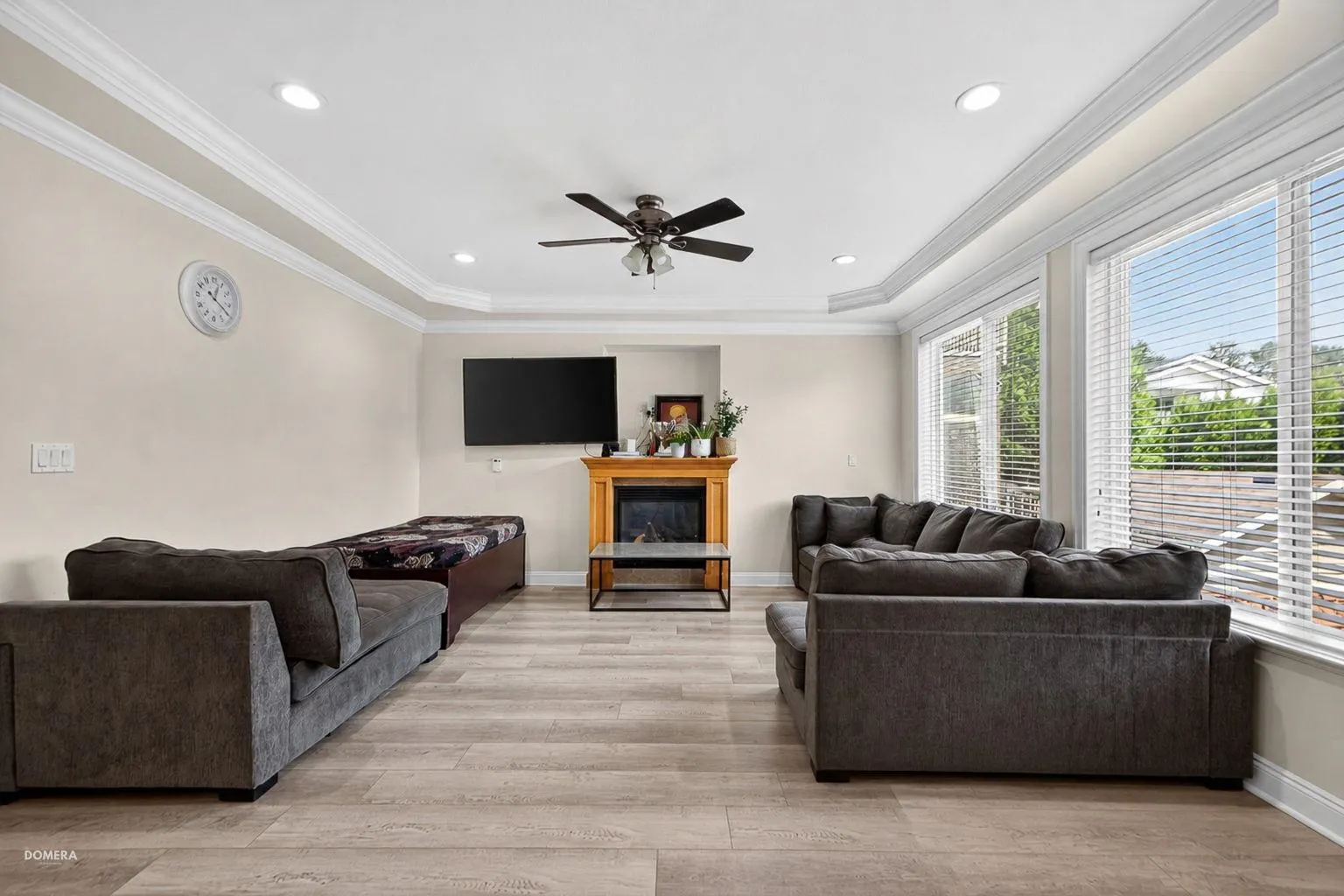 7186 Elwood Drive