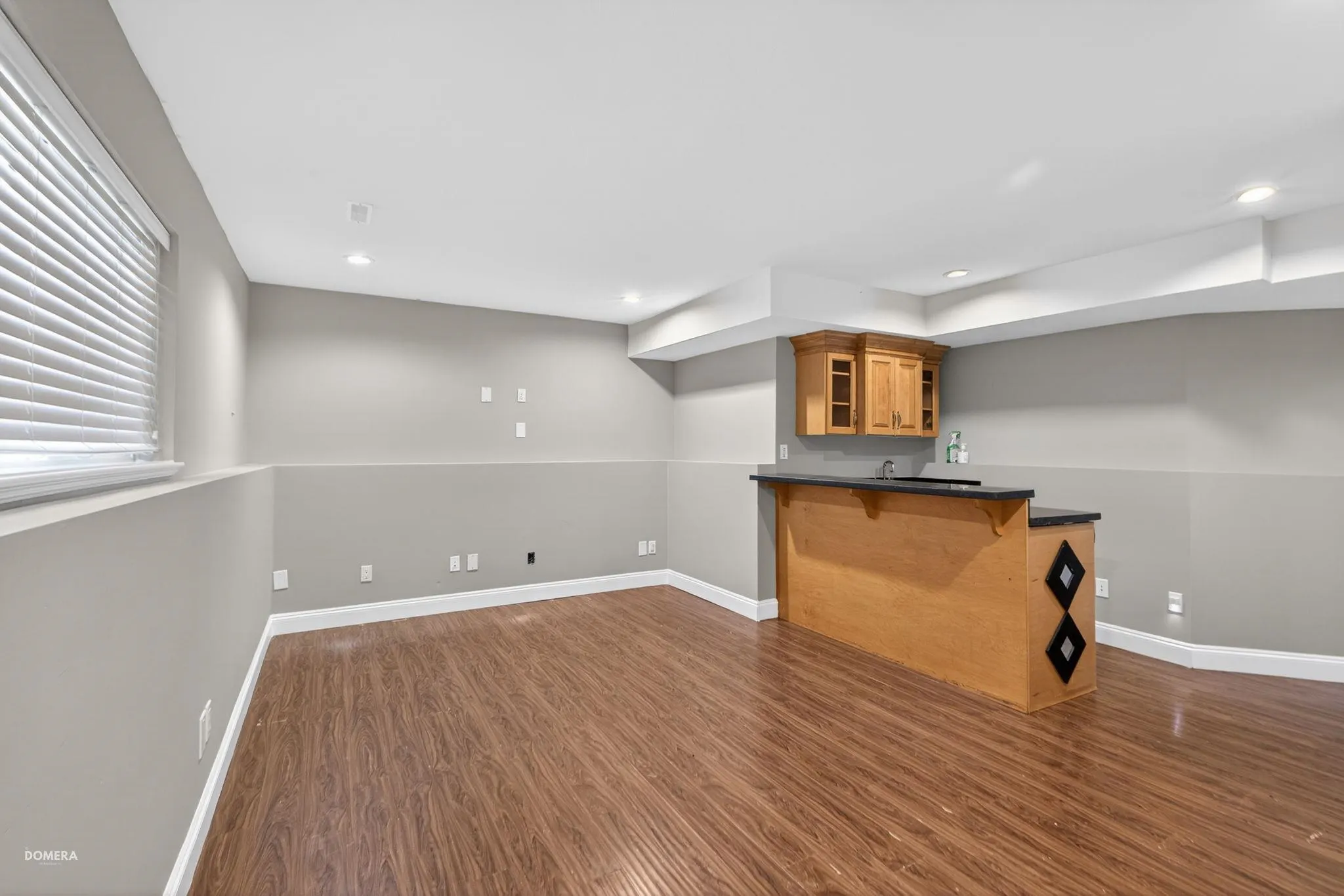7186 Elwood Drive