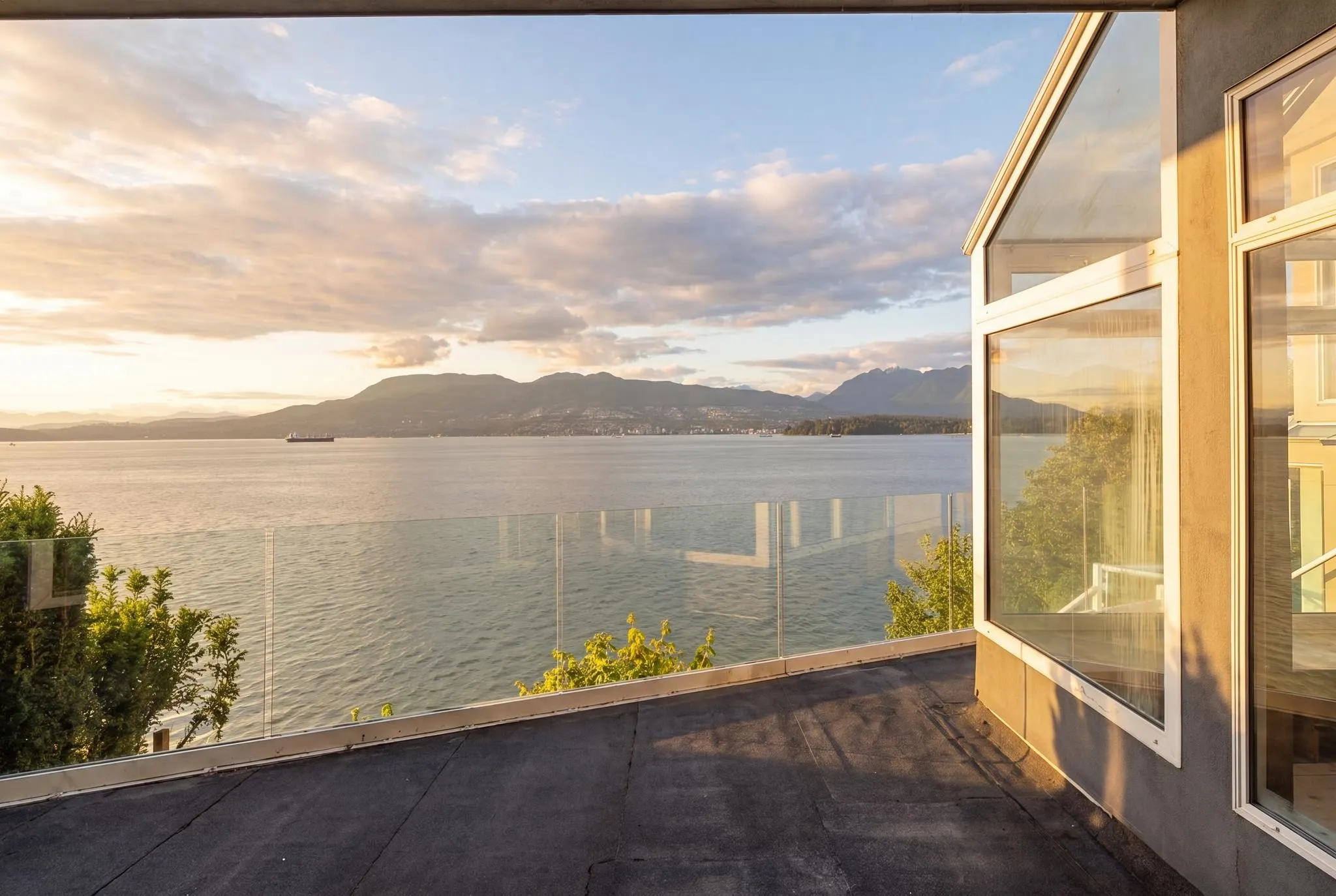 2711 Point Grey Road