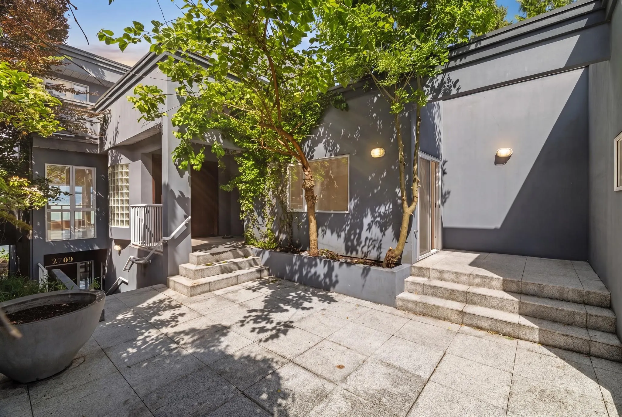 2711 Point Grey Road