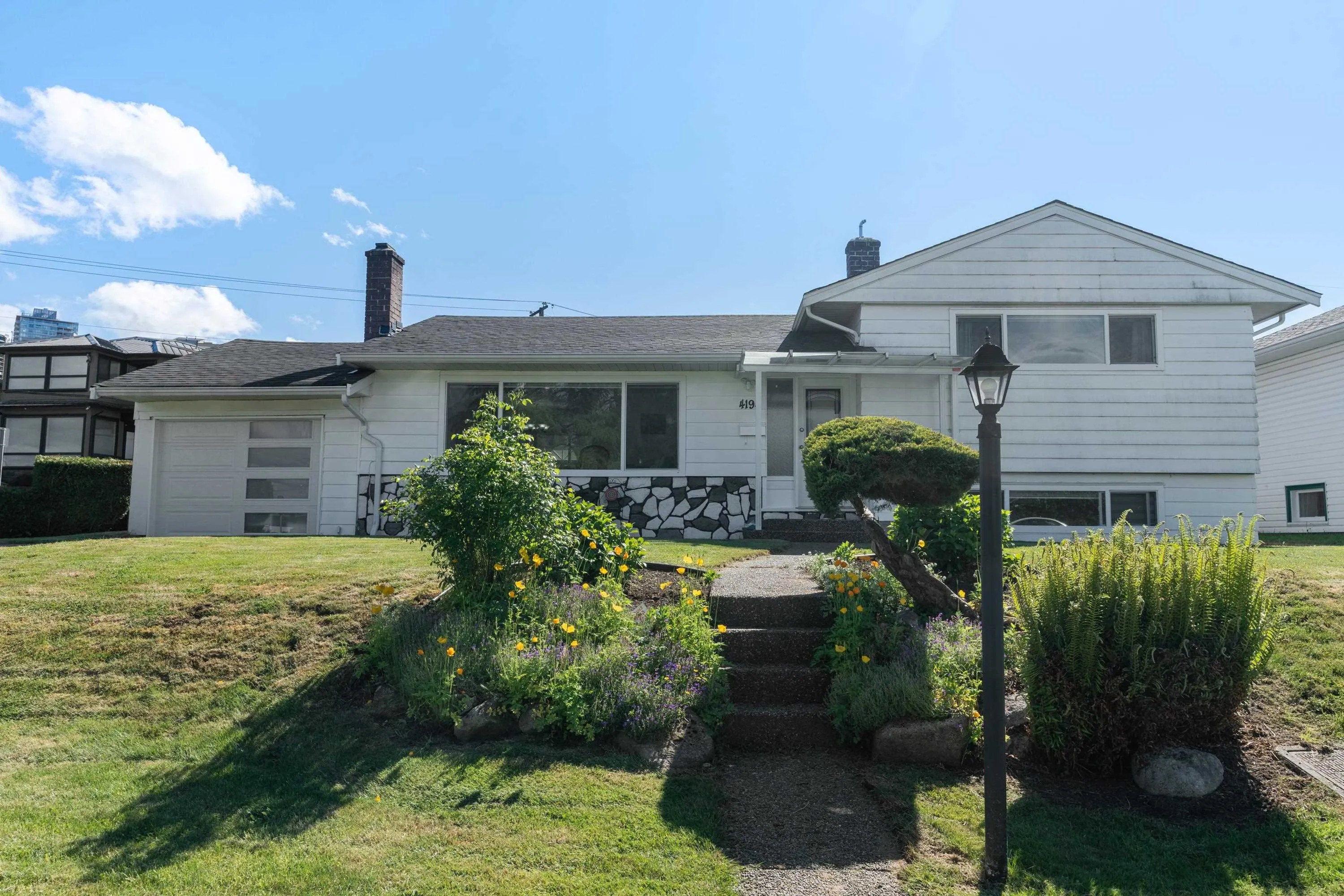 4194 Cherrywood Crescent