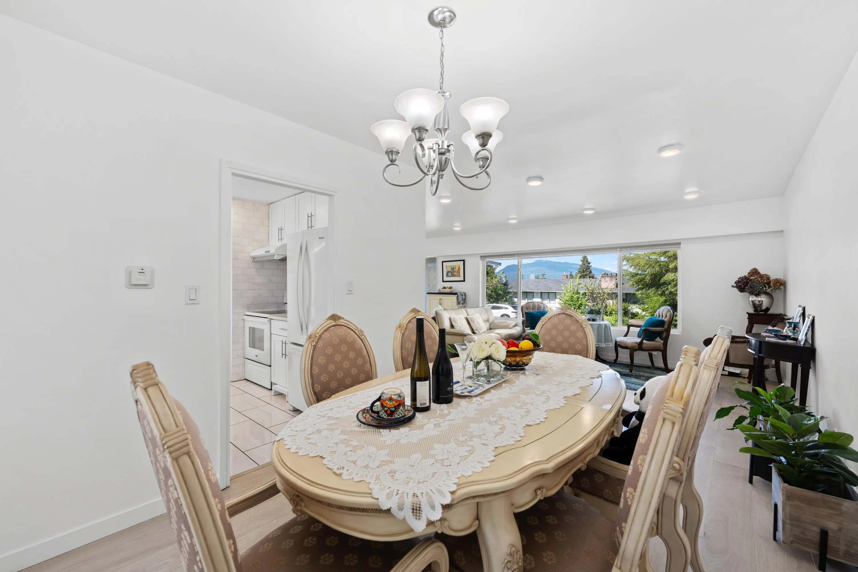 4194 Cherrywood Crescent