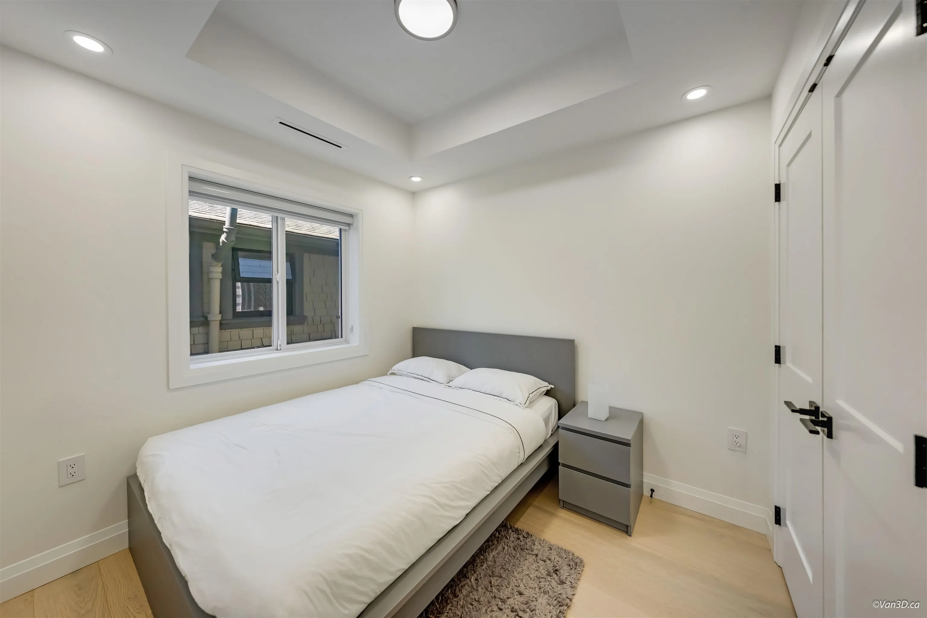 683 W 19th Avenue #1