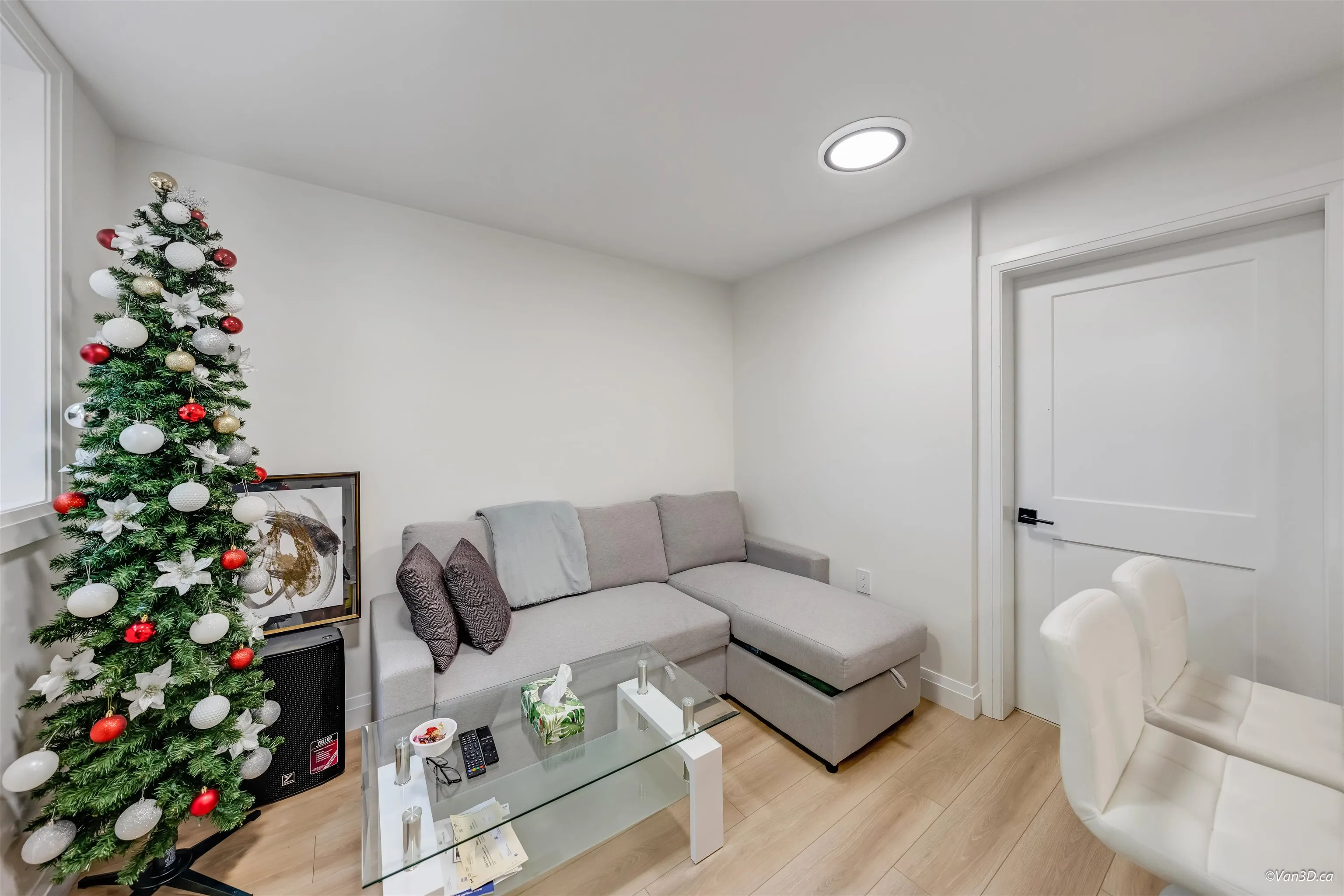 683 W 19th Avenue #1