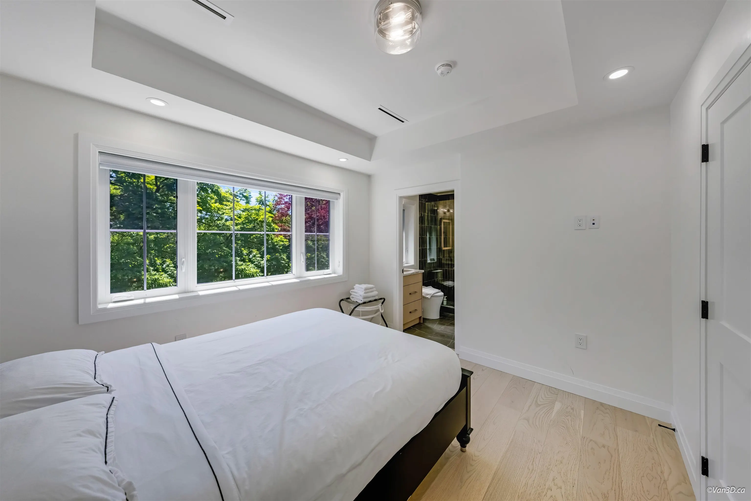 683 W 19th Avenue #1