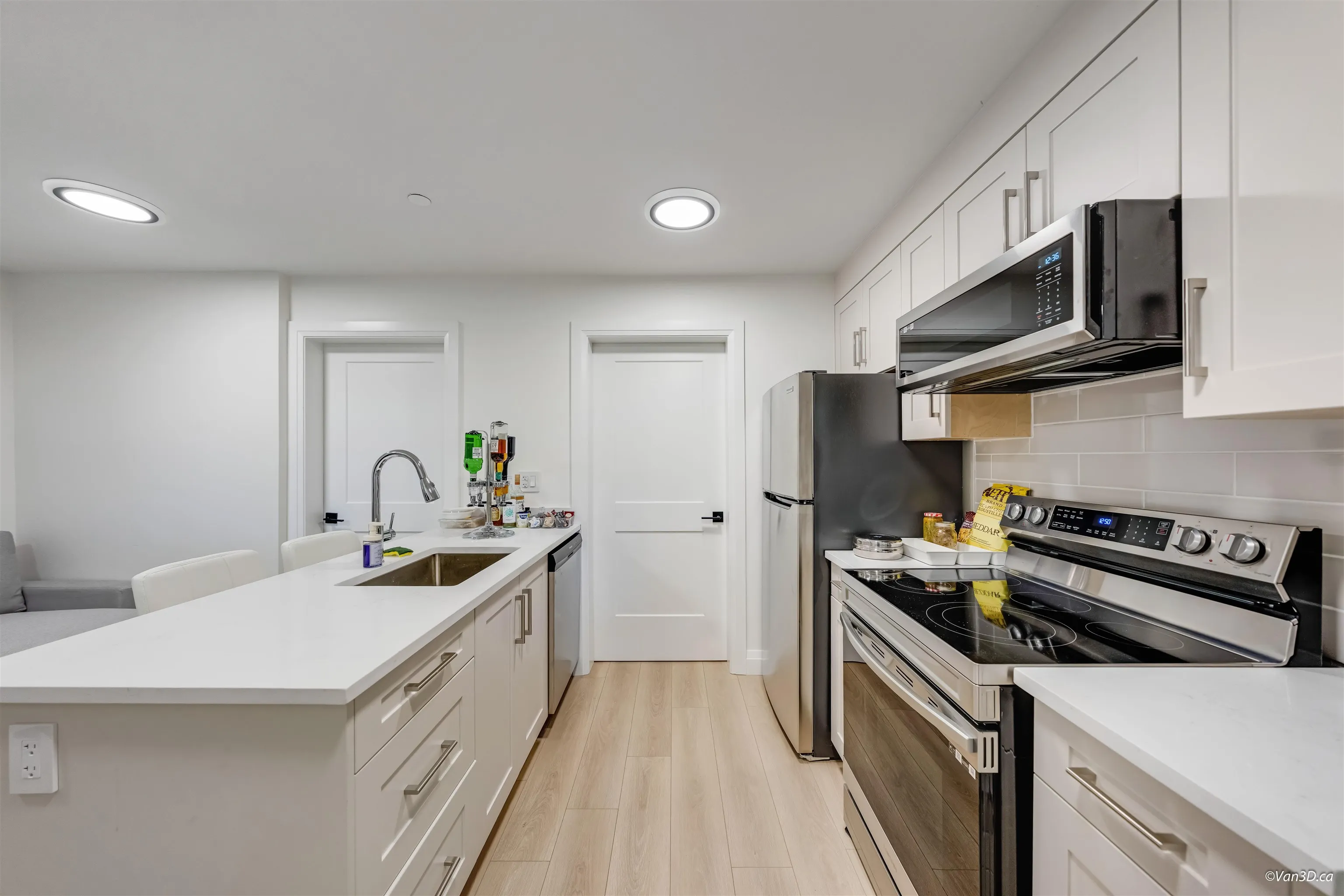 683 W 19th Avenue #1