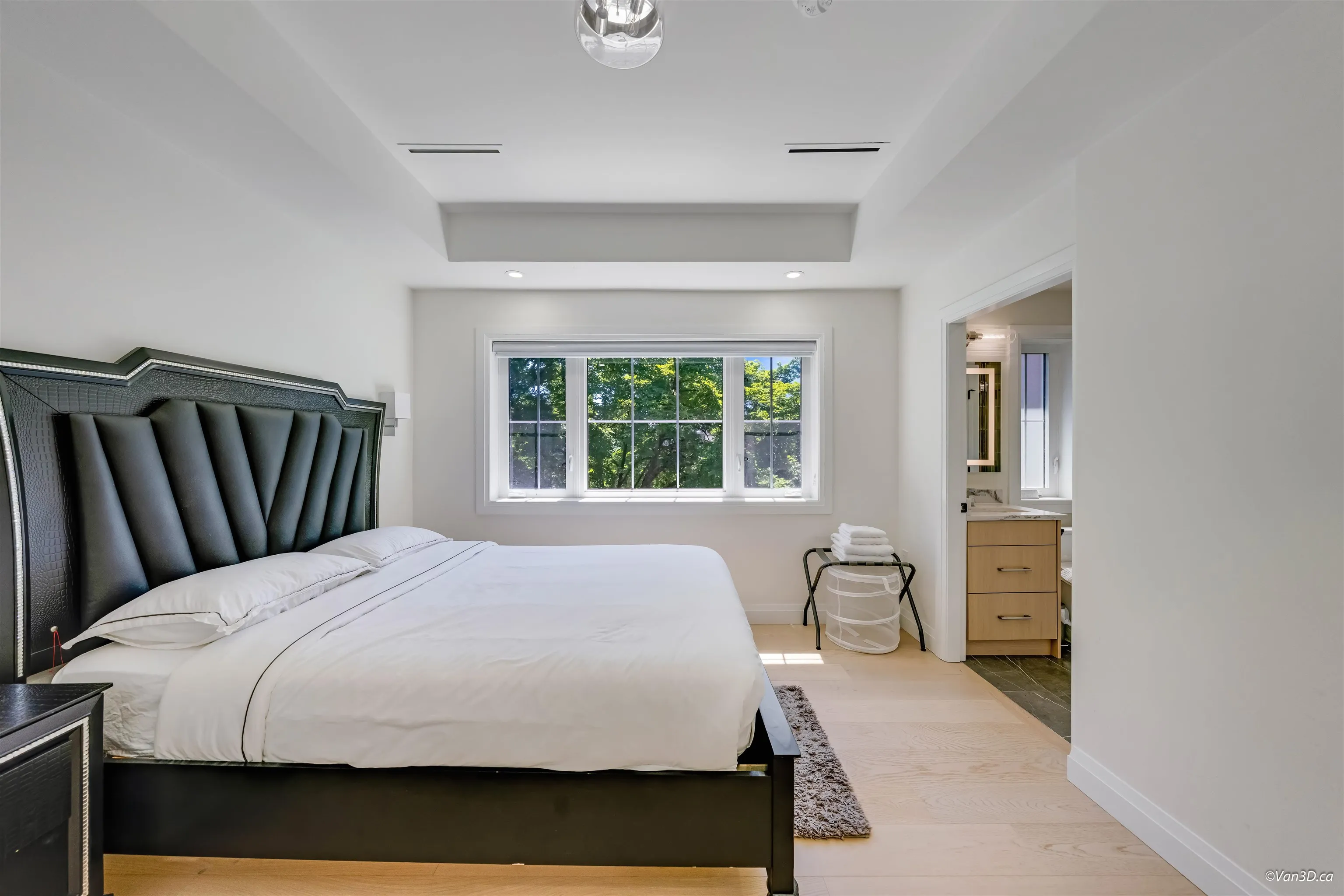 683 W 19th Avenue #1
