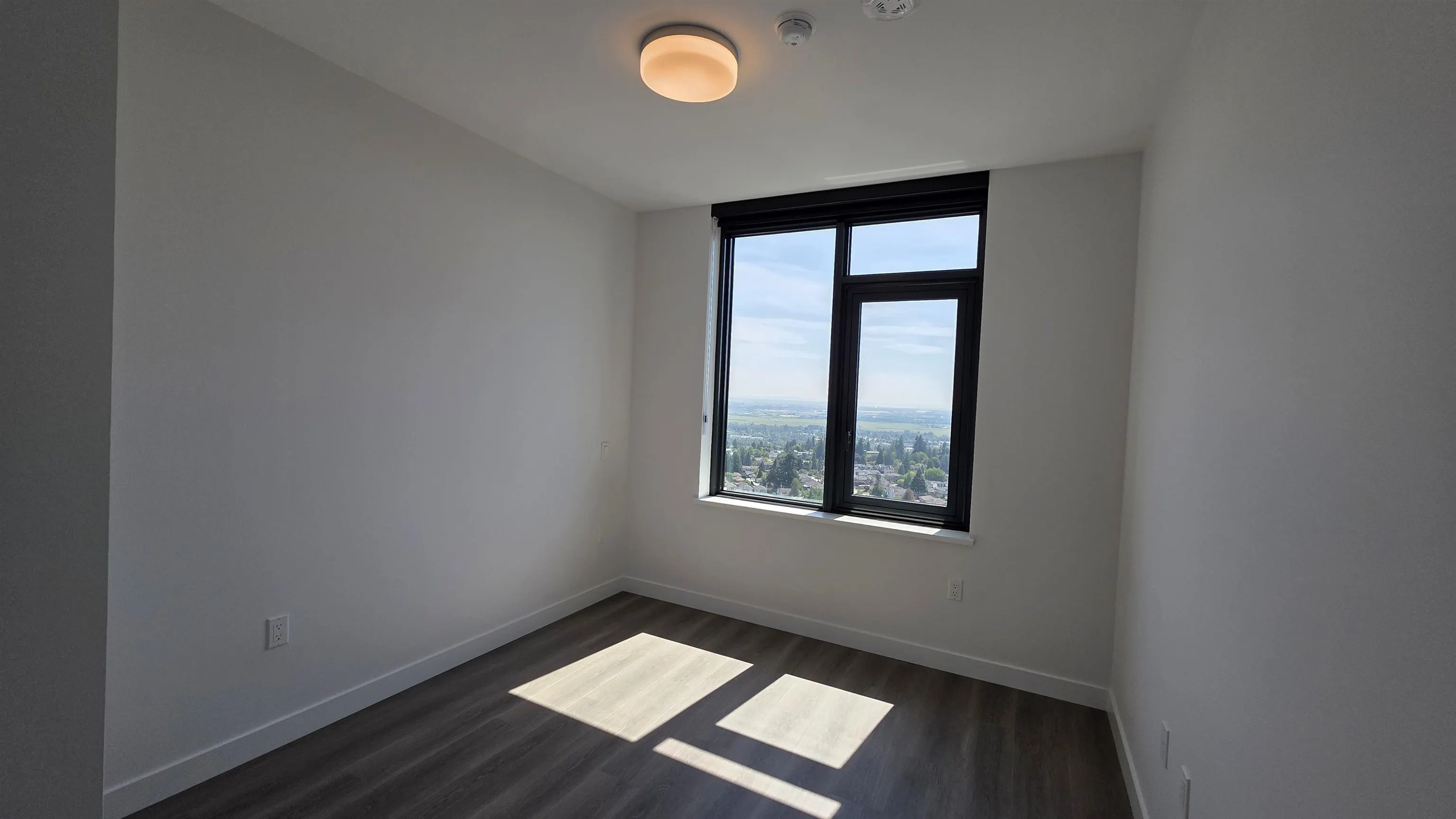 6608 Sussex Avenue #2202