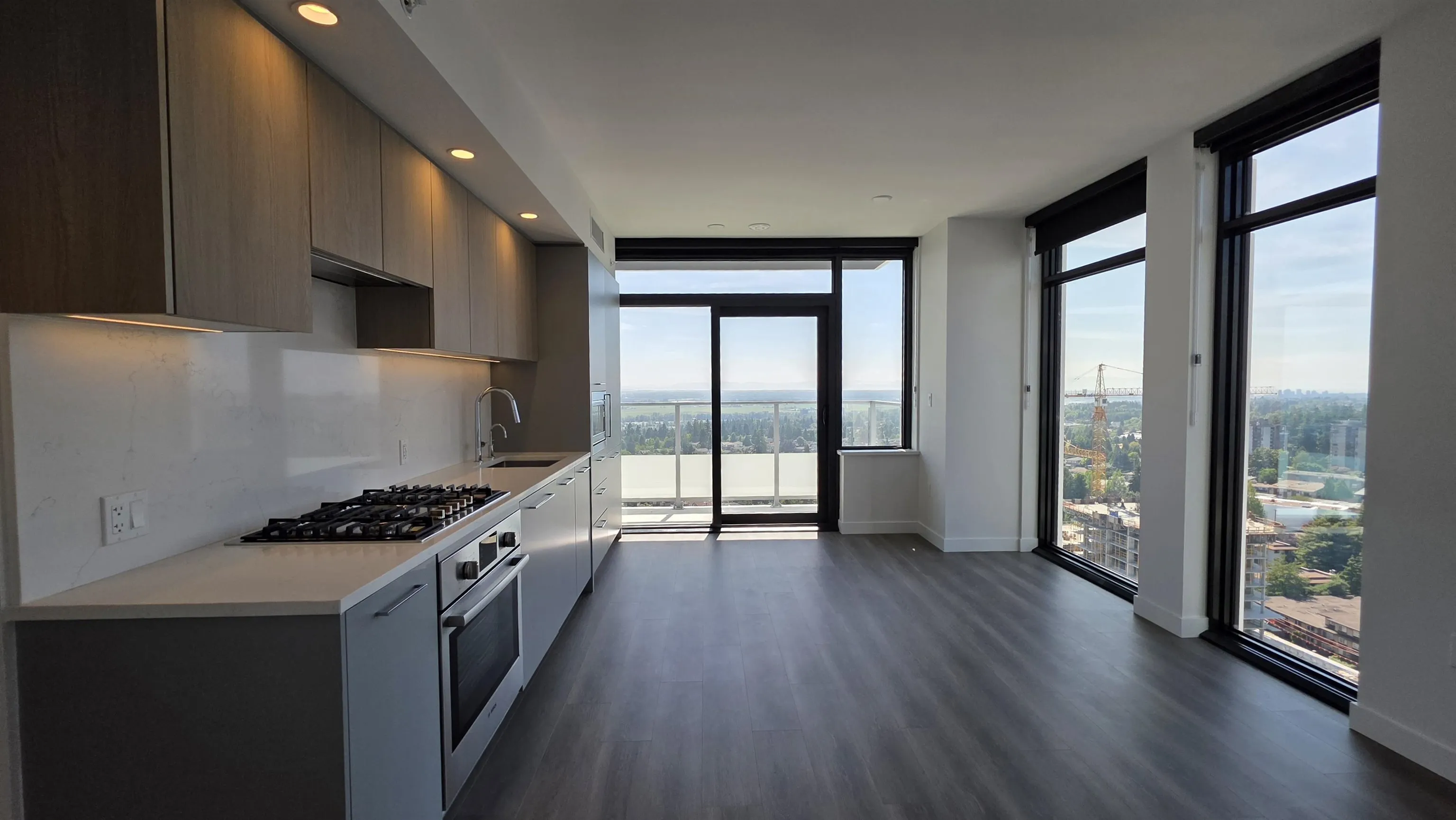 6608 Sussex Avenue #2202